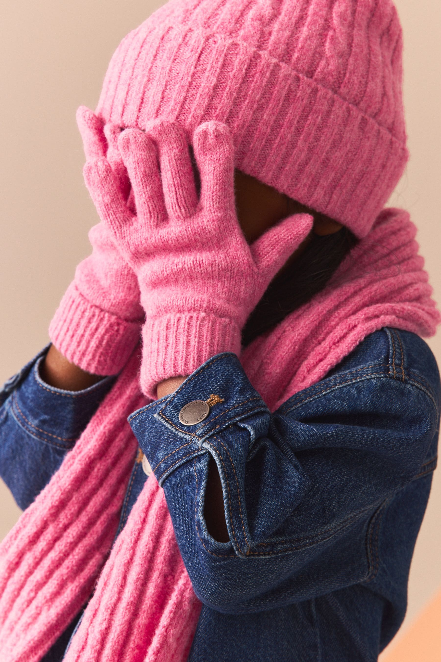 Pink Cable Hat, Gloves and Scarf Set (3-16yrs)