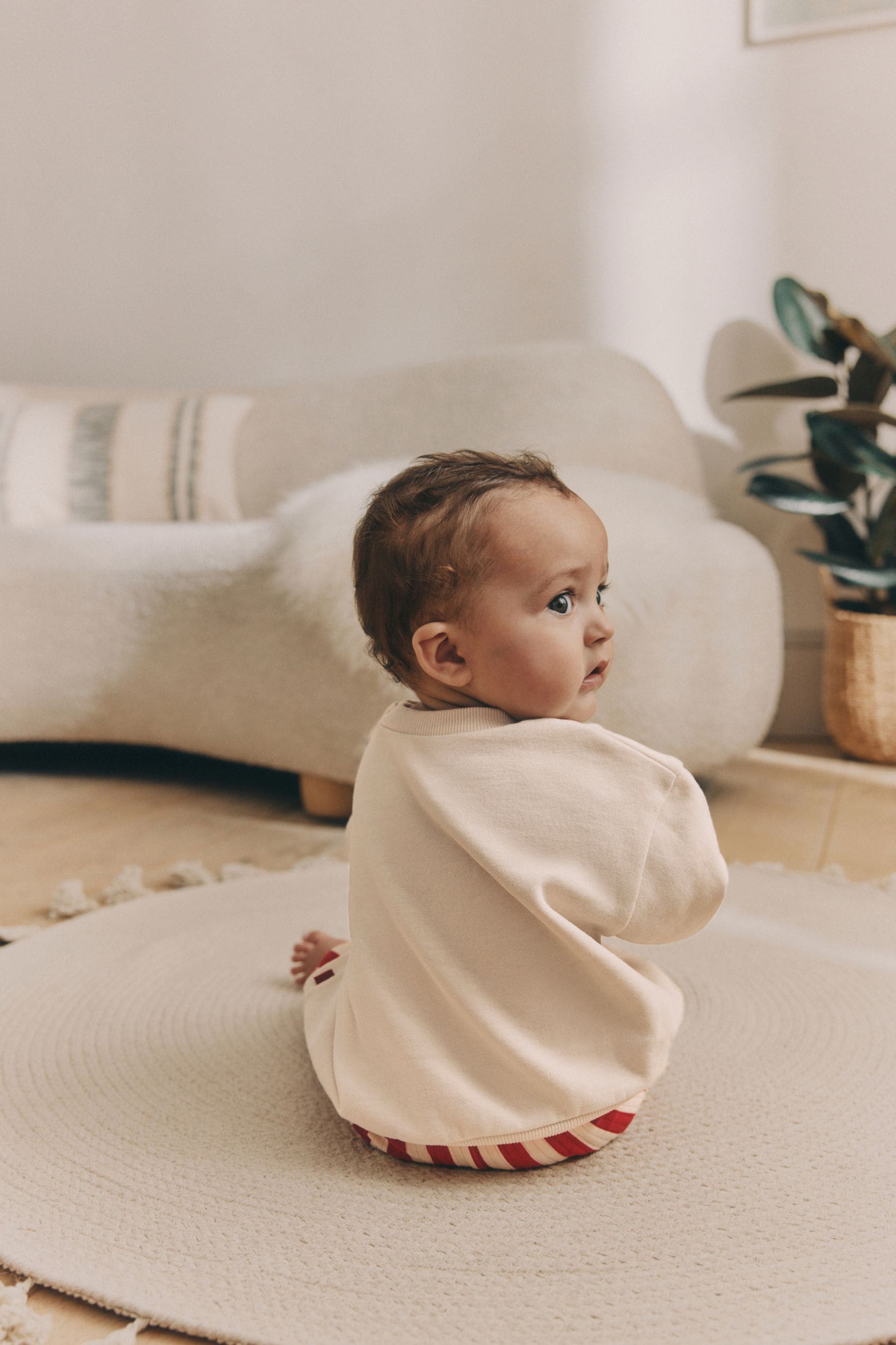 Neutral Gingerbread Baby Christmas Cosy Sweatshirt and Joggers Set (0mths-2yrs)