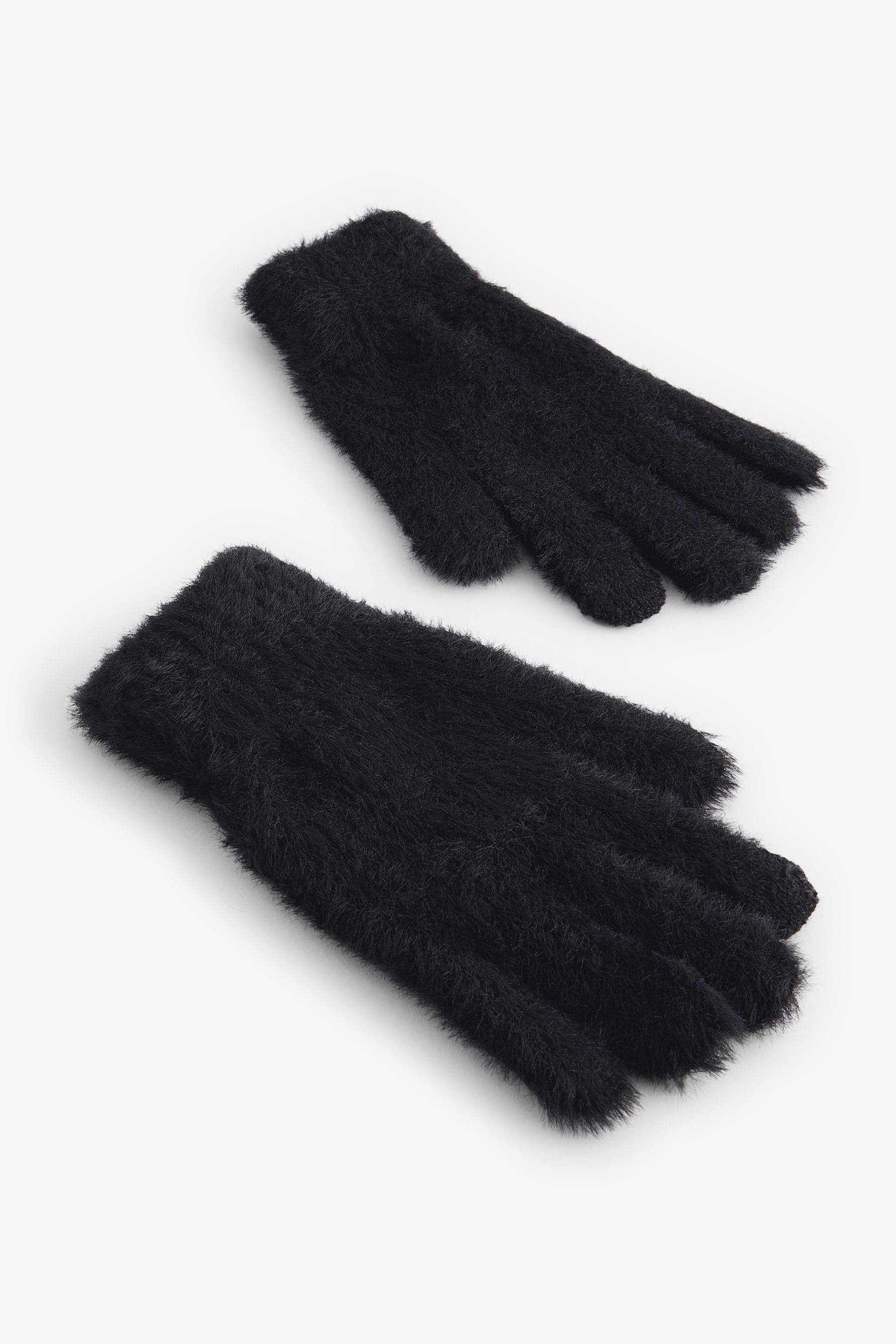 Black Fluffy Gloves (3-16yrs)