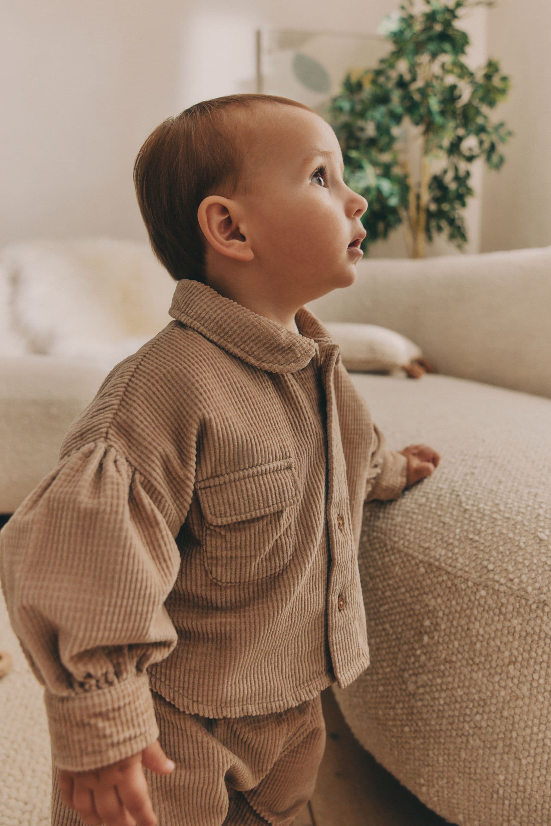 Neutral Baby Shirt And Trousers 3 Piece Set (0mths-2yrs)