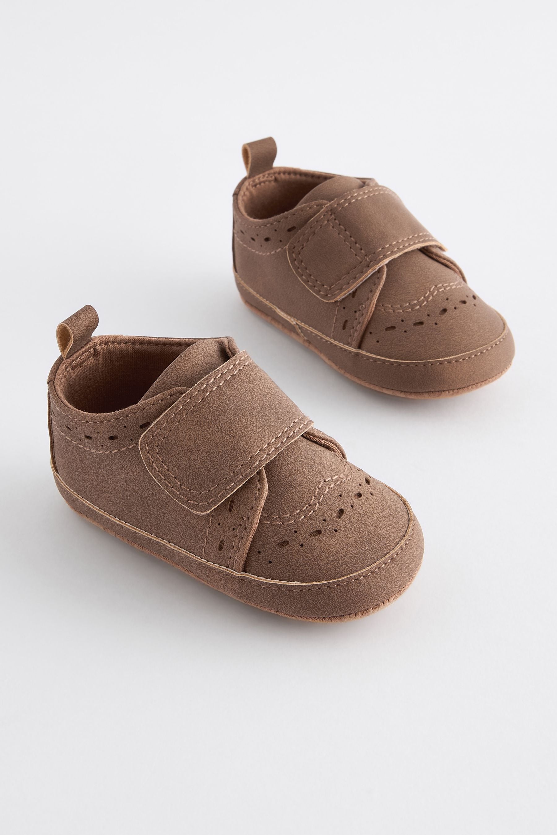 Tan Brown Touch Fastening Brogue Baby Shoes (0-24mths)