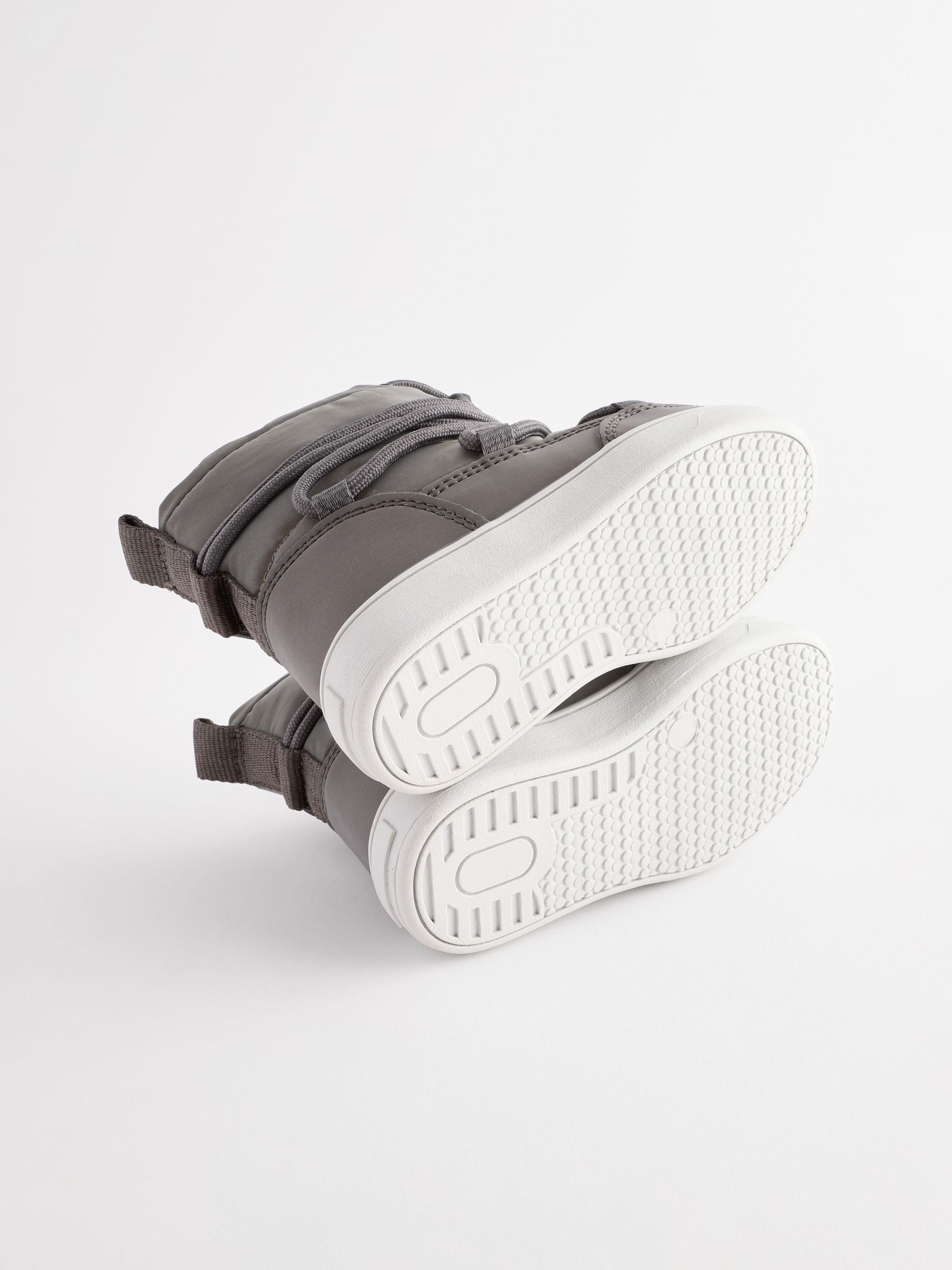 Grey Thermal Thinsulate™ Lined Quilted Water Resistant Boots