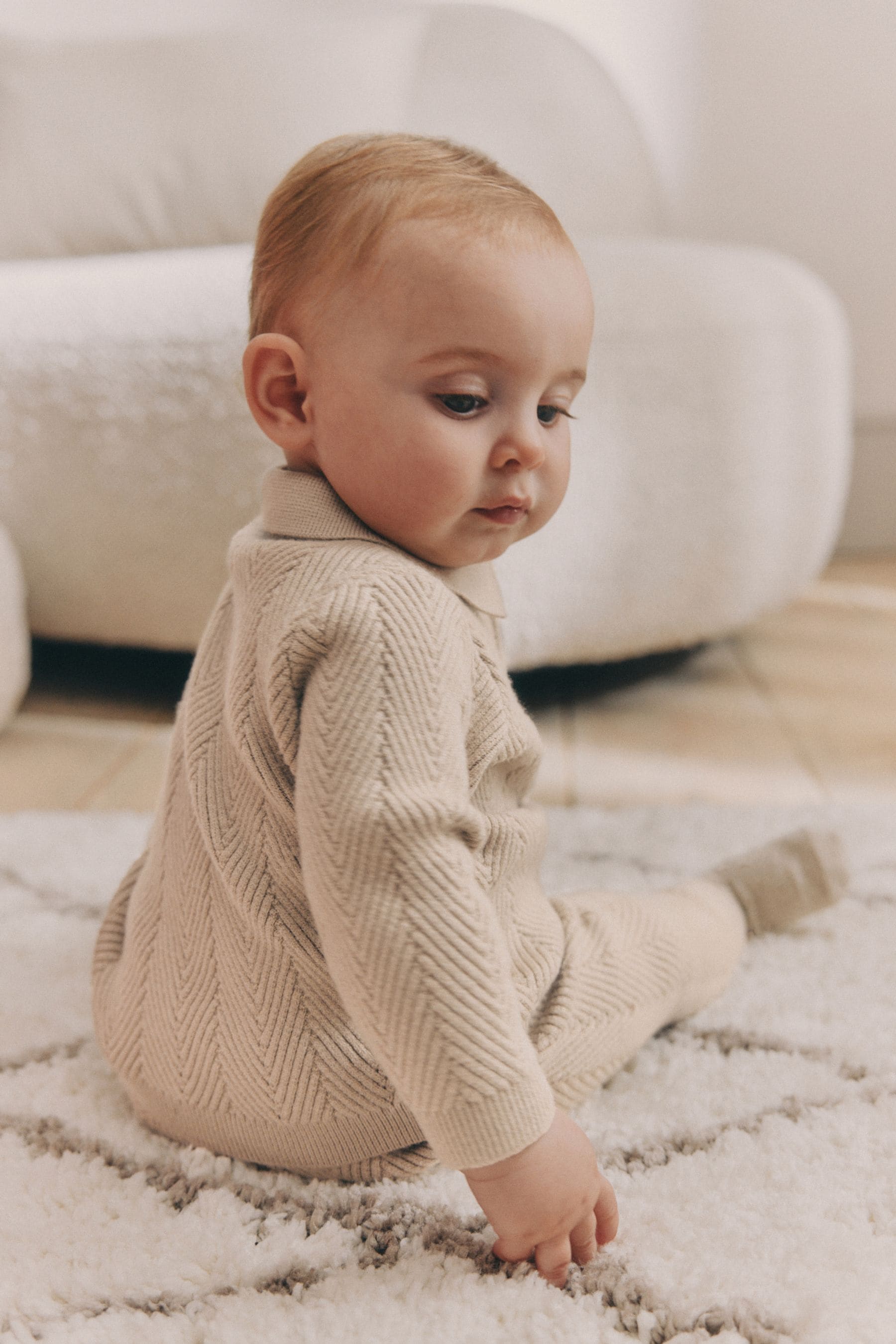 Neutral Baby Knitted Jumper and Leggings Set (0mths-2yrs)