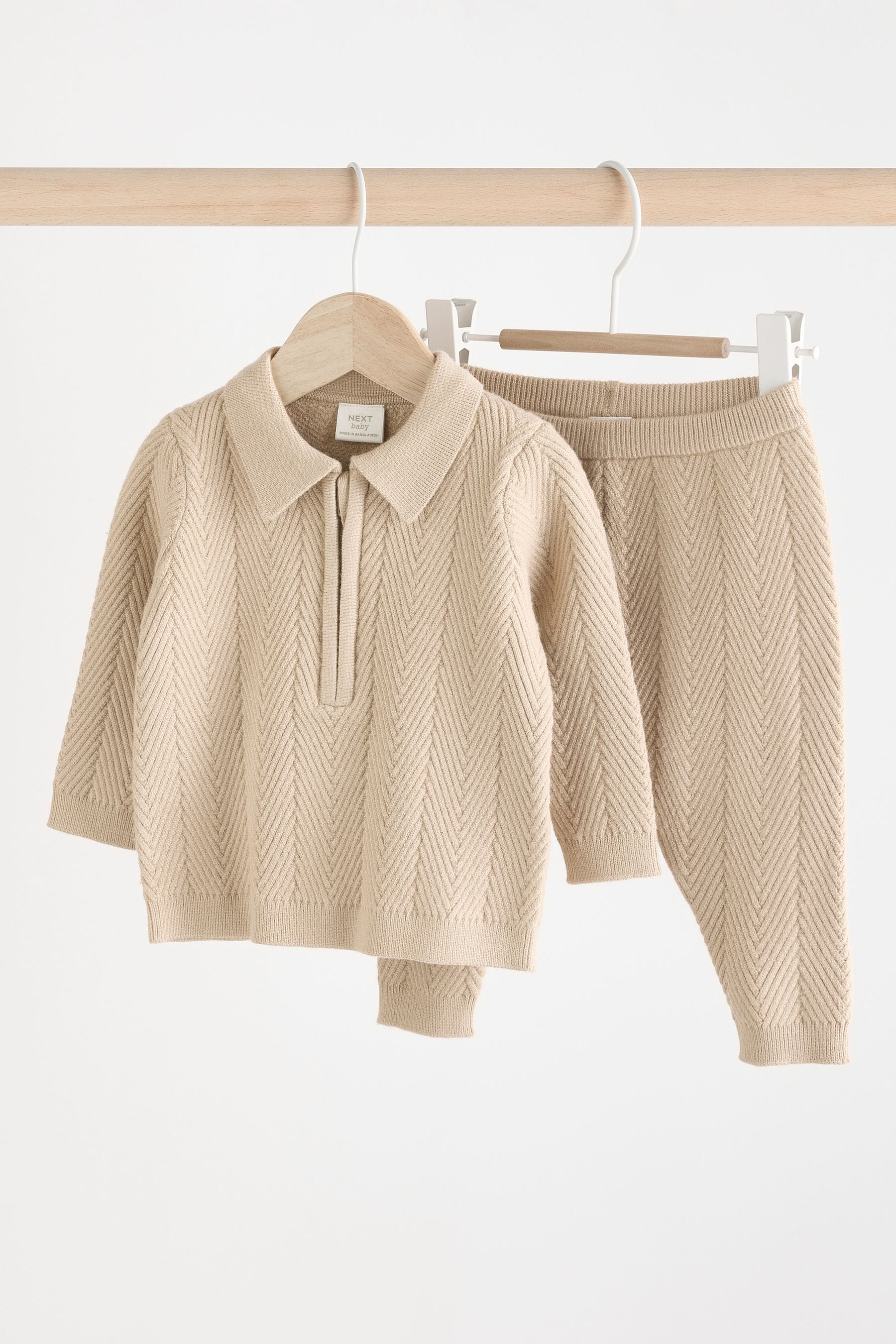 Neutral Baby Knitted Jumper and Leggings Set (0mths-2yrs)