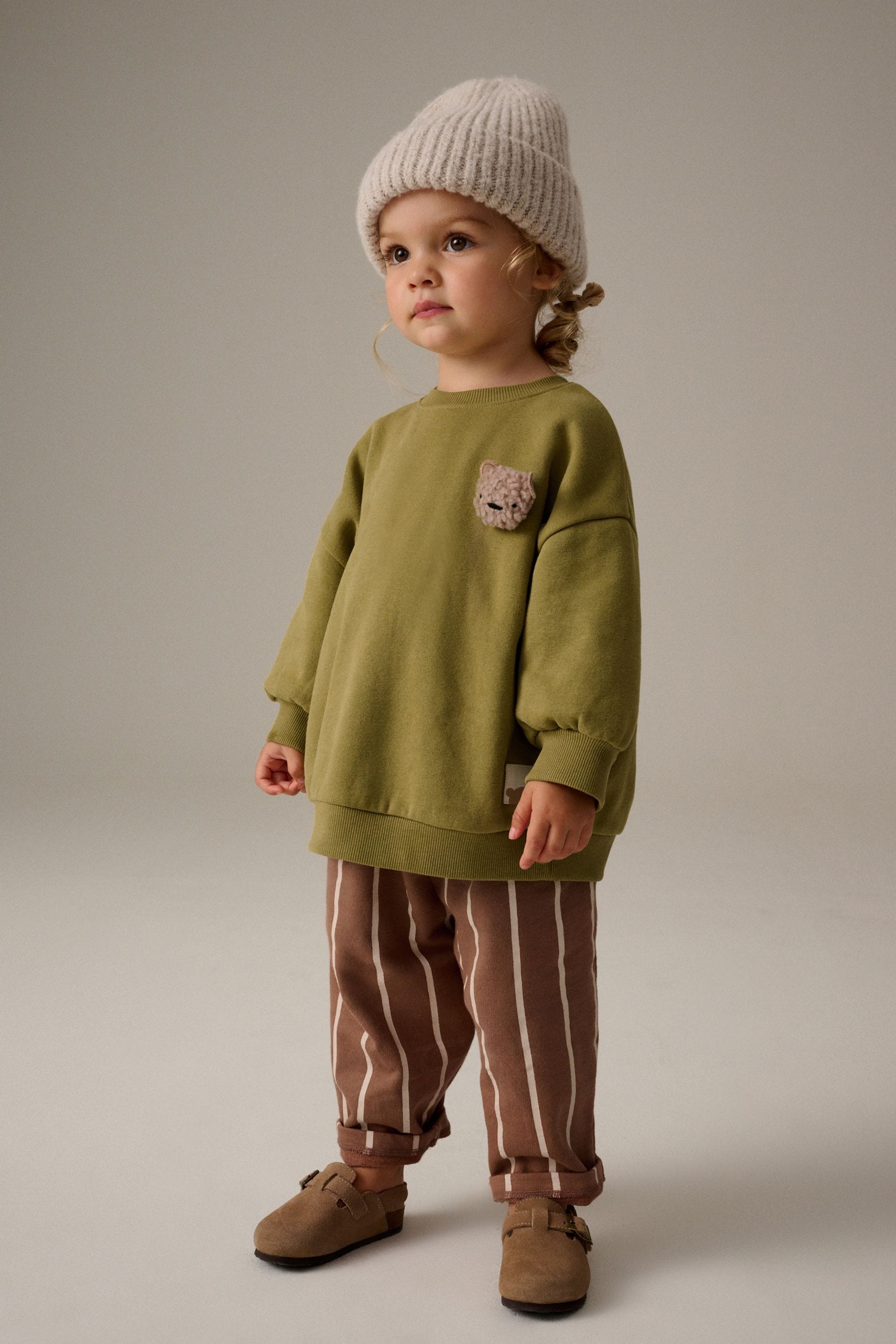 Green Sweatshirt and Barrel Leg Joggers Set (3mths-7yrs)