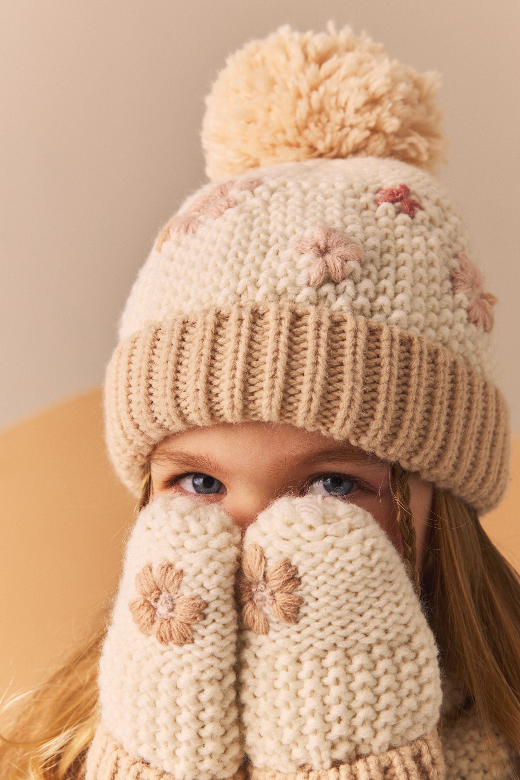 Natural Flower Hat Mittens And Scarf Set (1-6yrs)