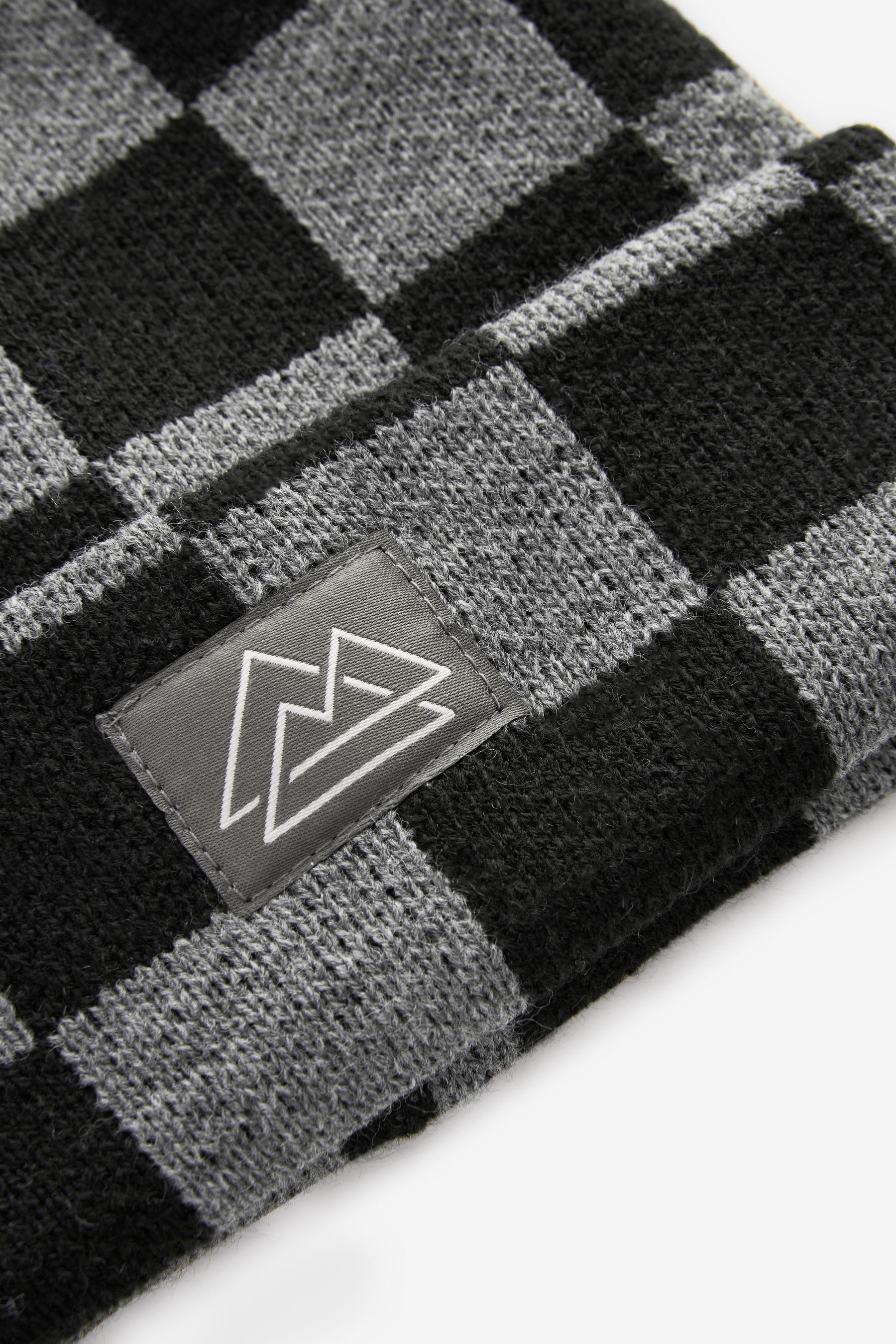 Black/Grey Check Knitted Beanie Hat (1-16yrs)