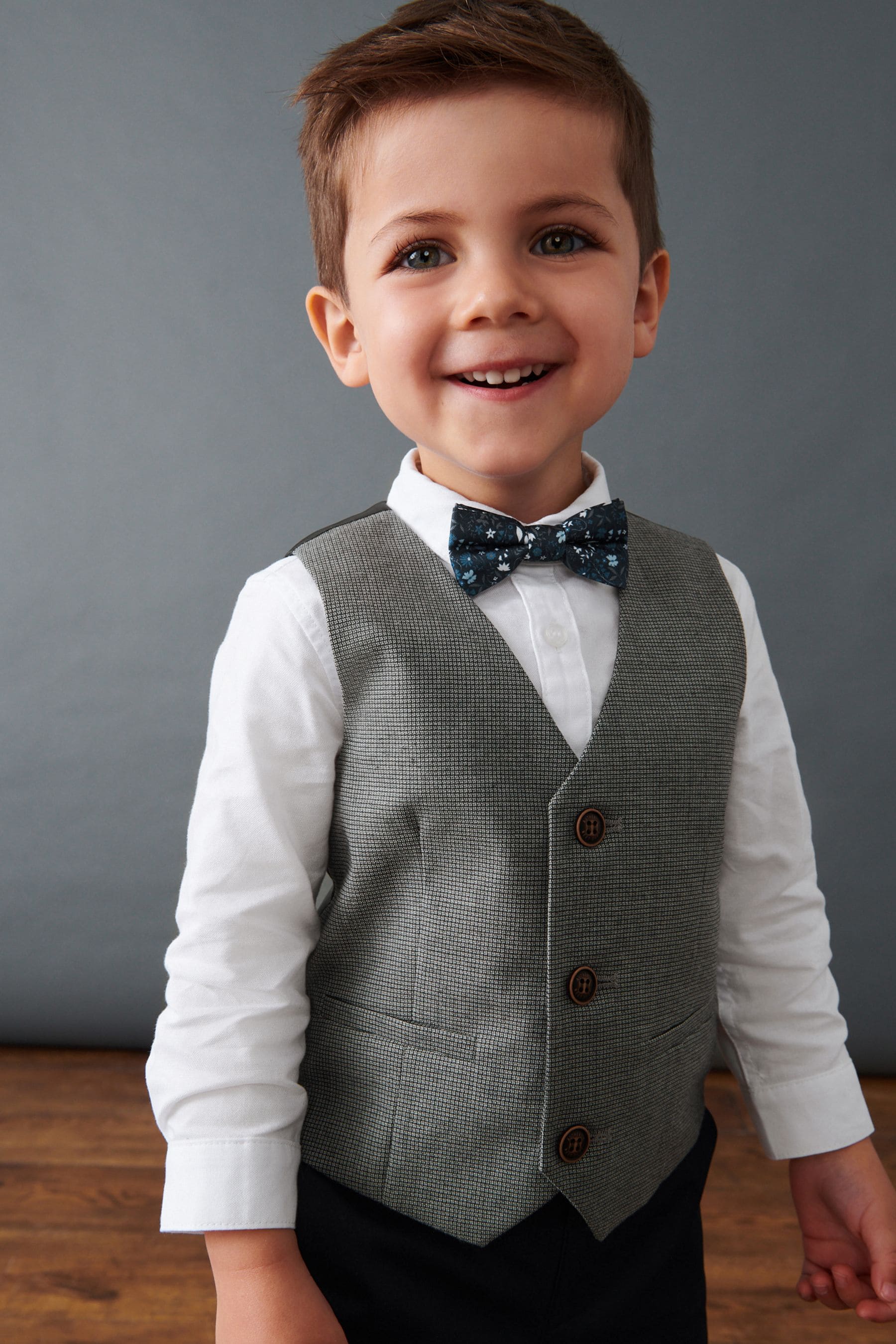 Grey Dogtooth Waistcoat, Shirt, Trousers & Bow Tie Set (3mths-9yrs)