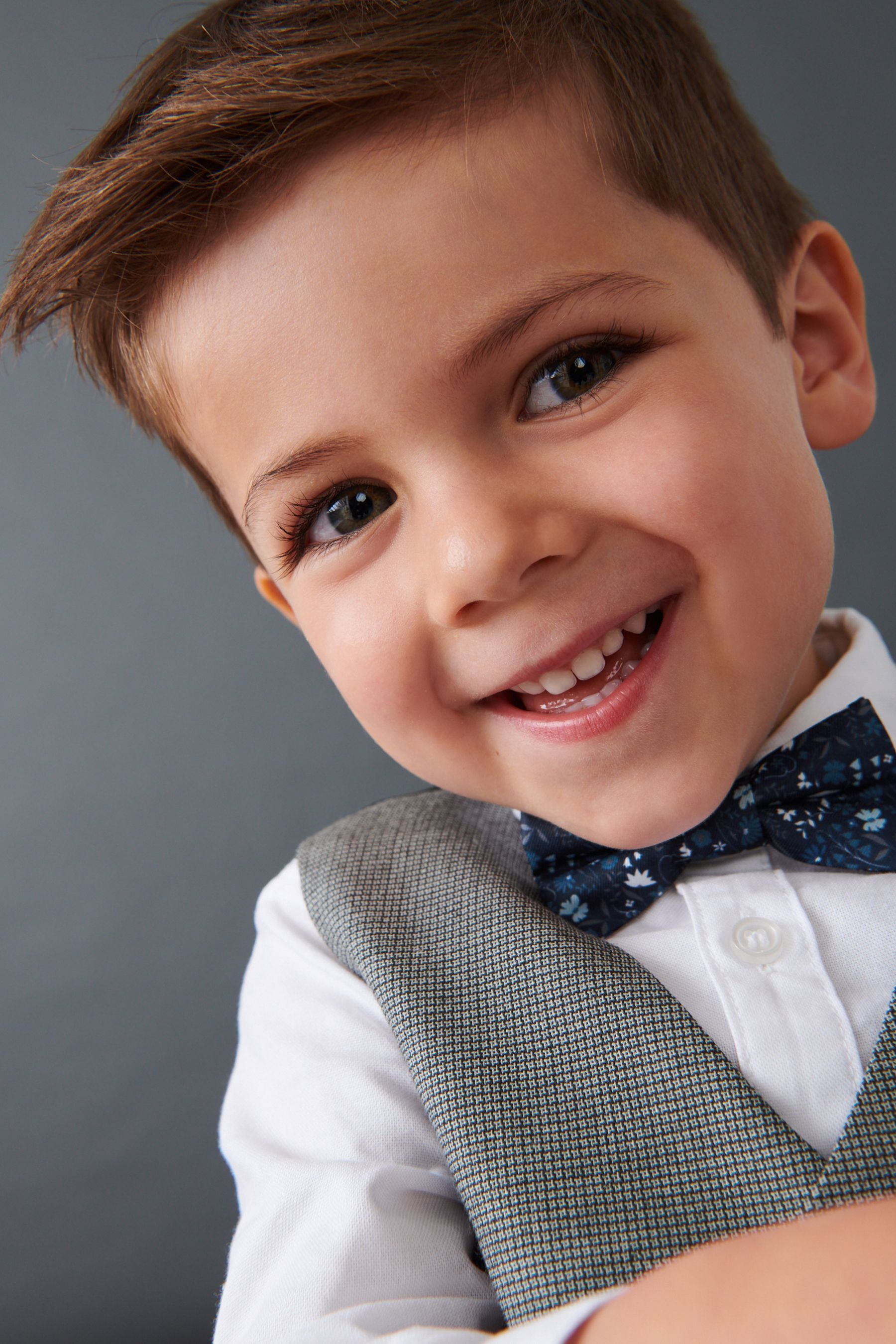 Grey Dogtooth Waistcoat, Shirt, Trousers & Bow Tie Set (3mths-9yrs)