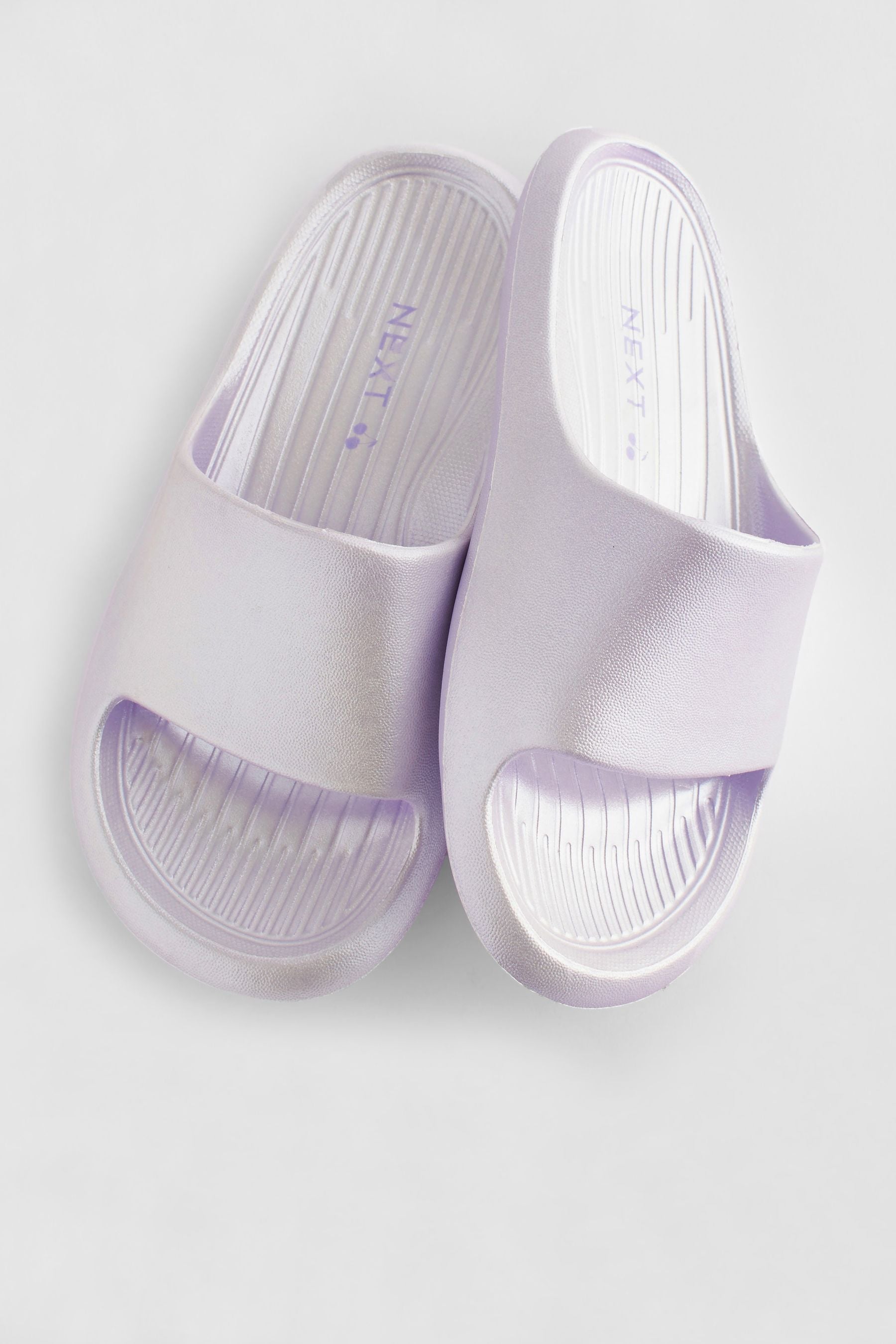 Lilac Purple Metallic Lightweight Sliders