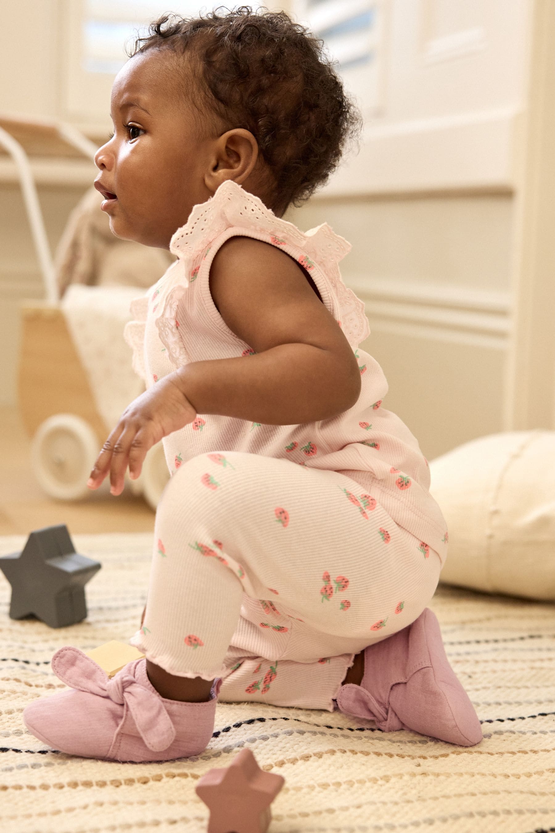 Pink Bootie Baby Shoes (0-18mths)