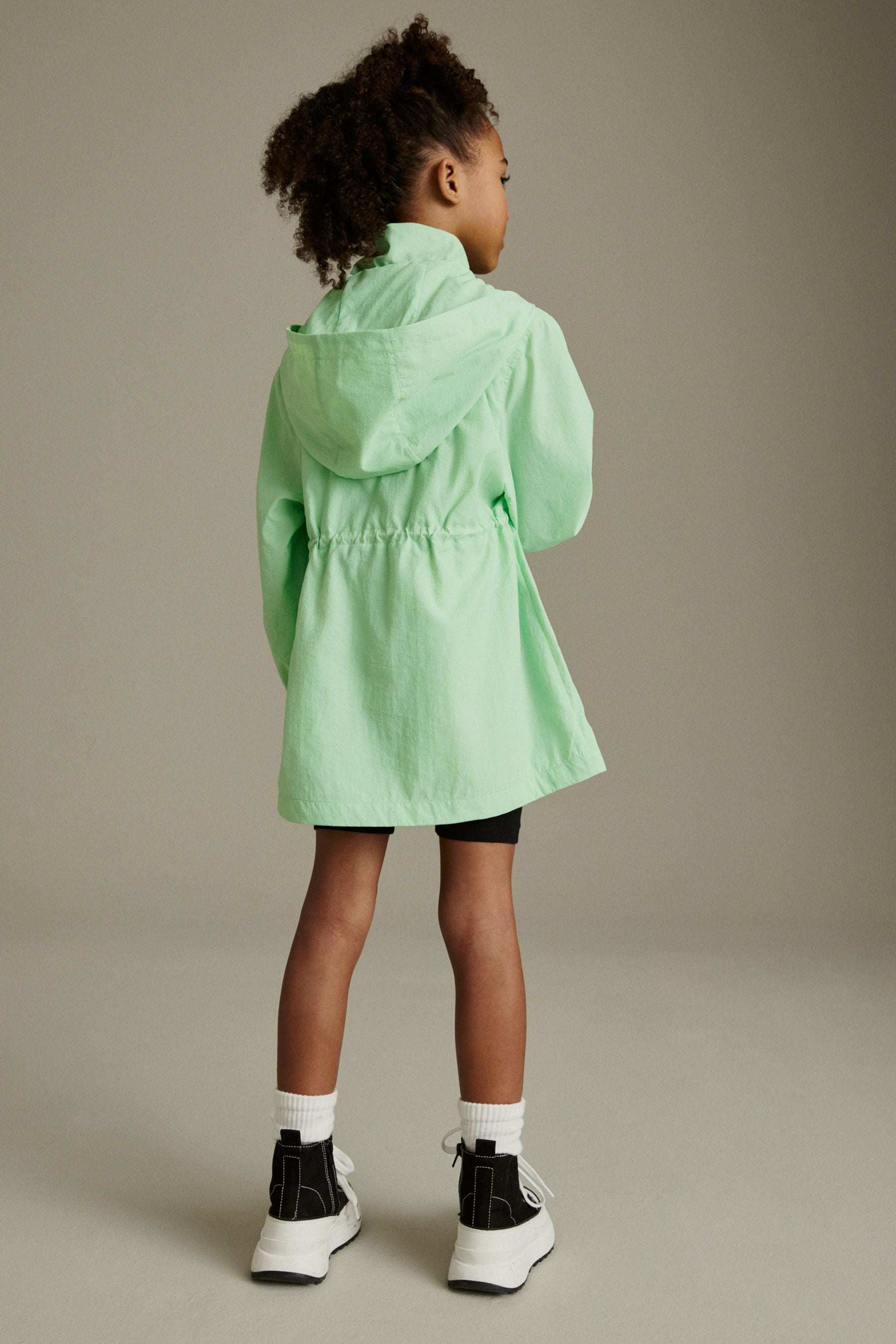 Green Shower Resistant Cagoule (3-16yrs)