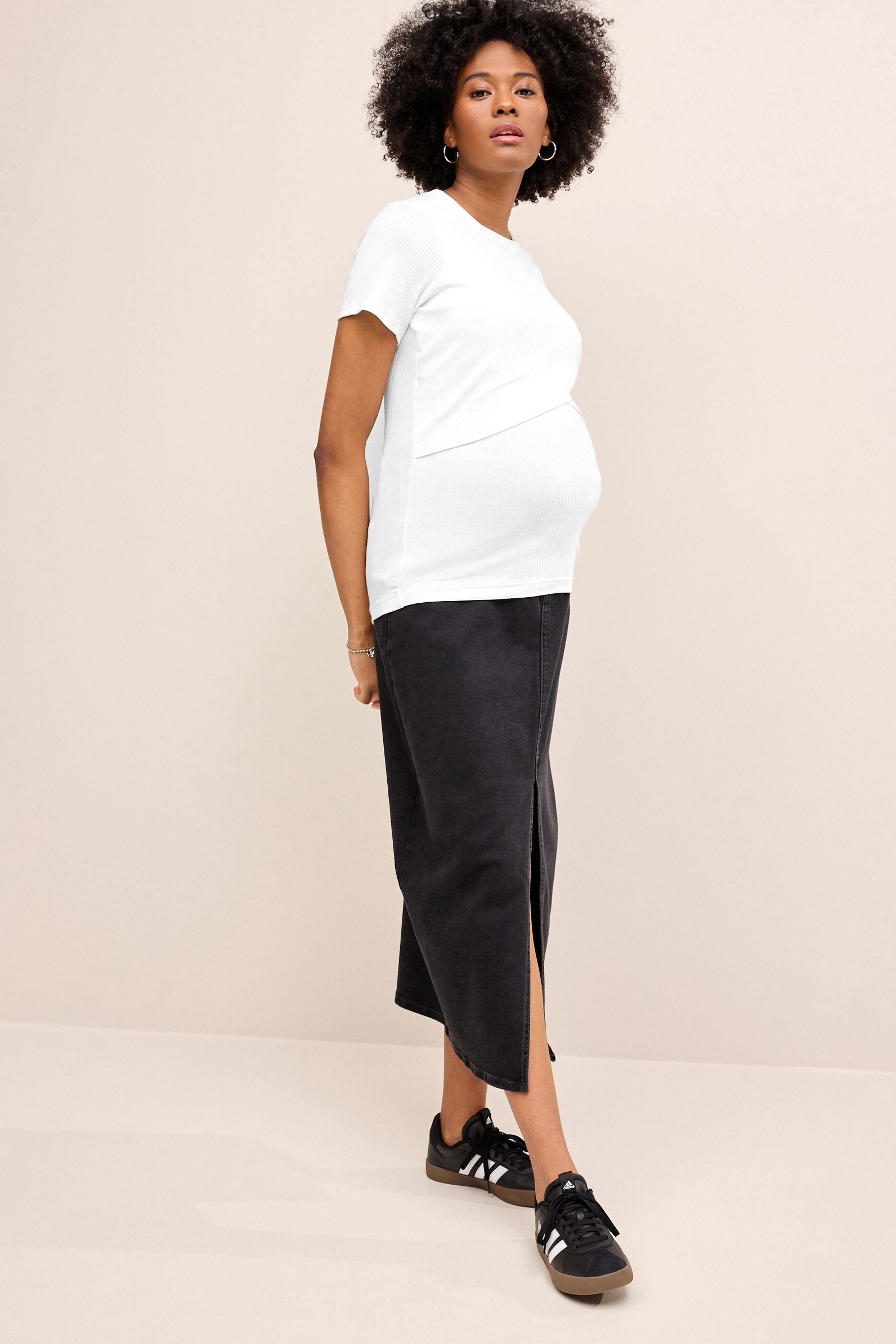 White Maternity Nursing T-Shirt