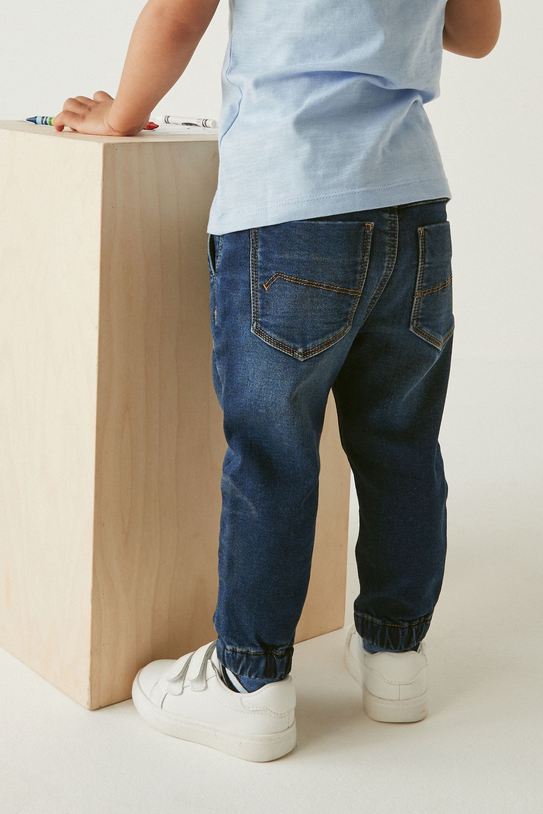 Dark Wash Regular Fit Jogger Jeans With Comfort Stretch (3mths-7yrs)