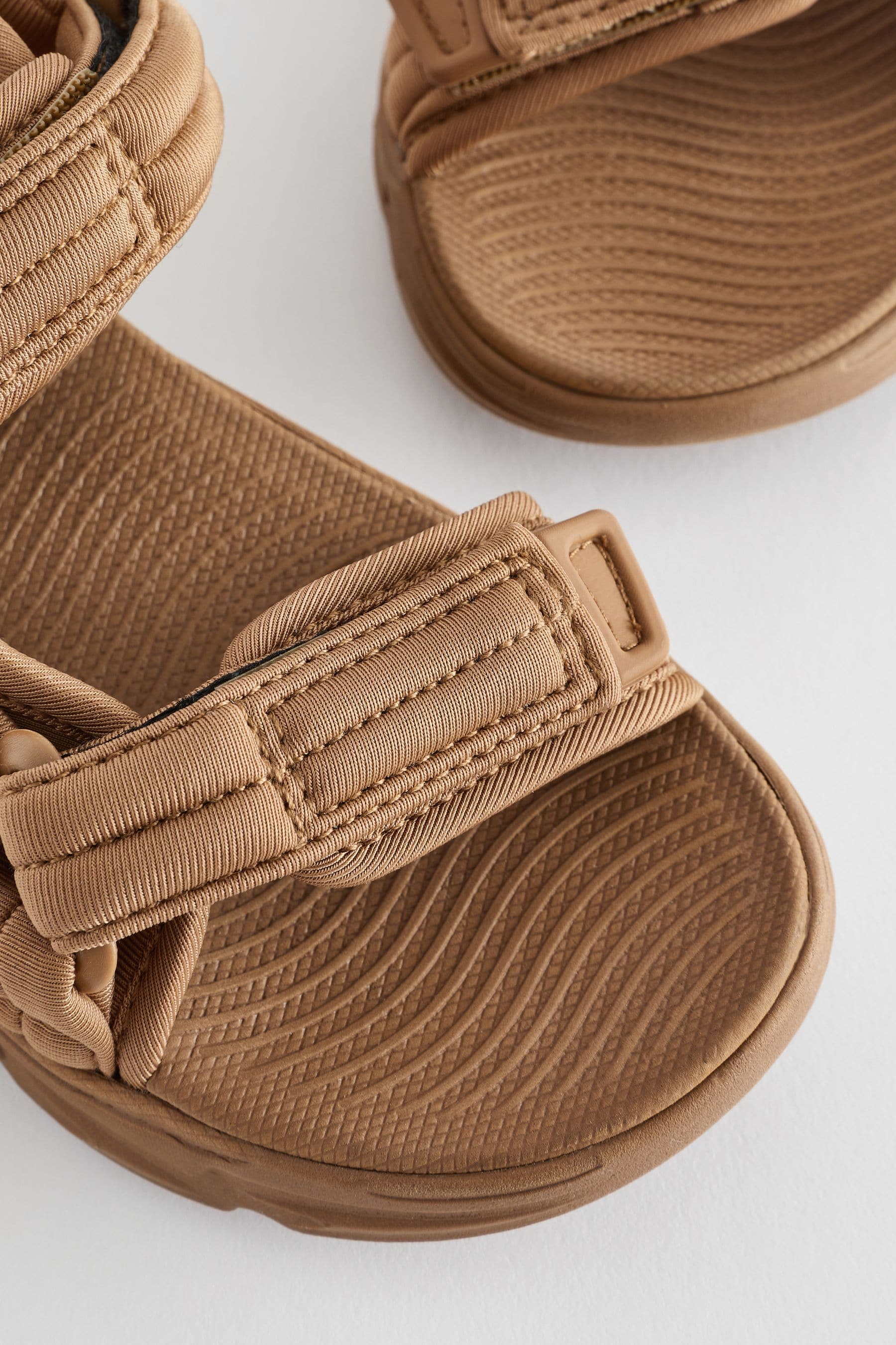 Neutral Sporty Trekker Sandals