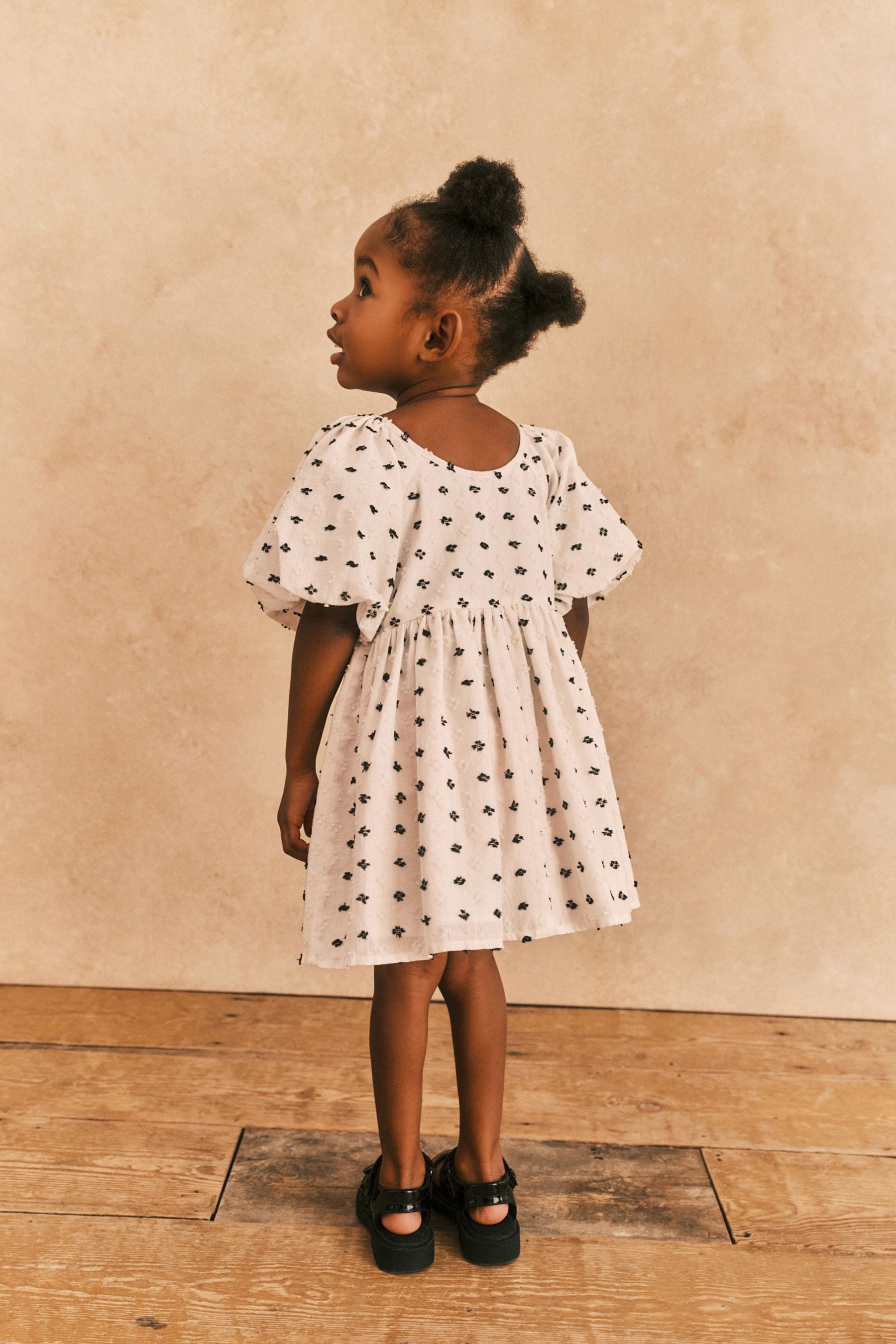 Black/Cream Textured Puff Sleeve Dress (3mths-8yrs)