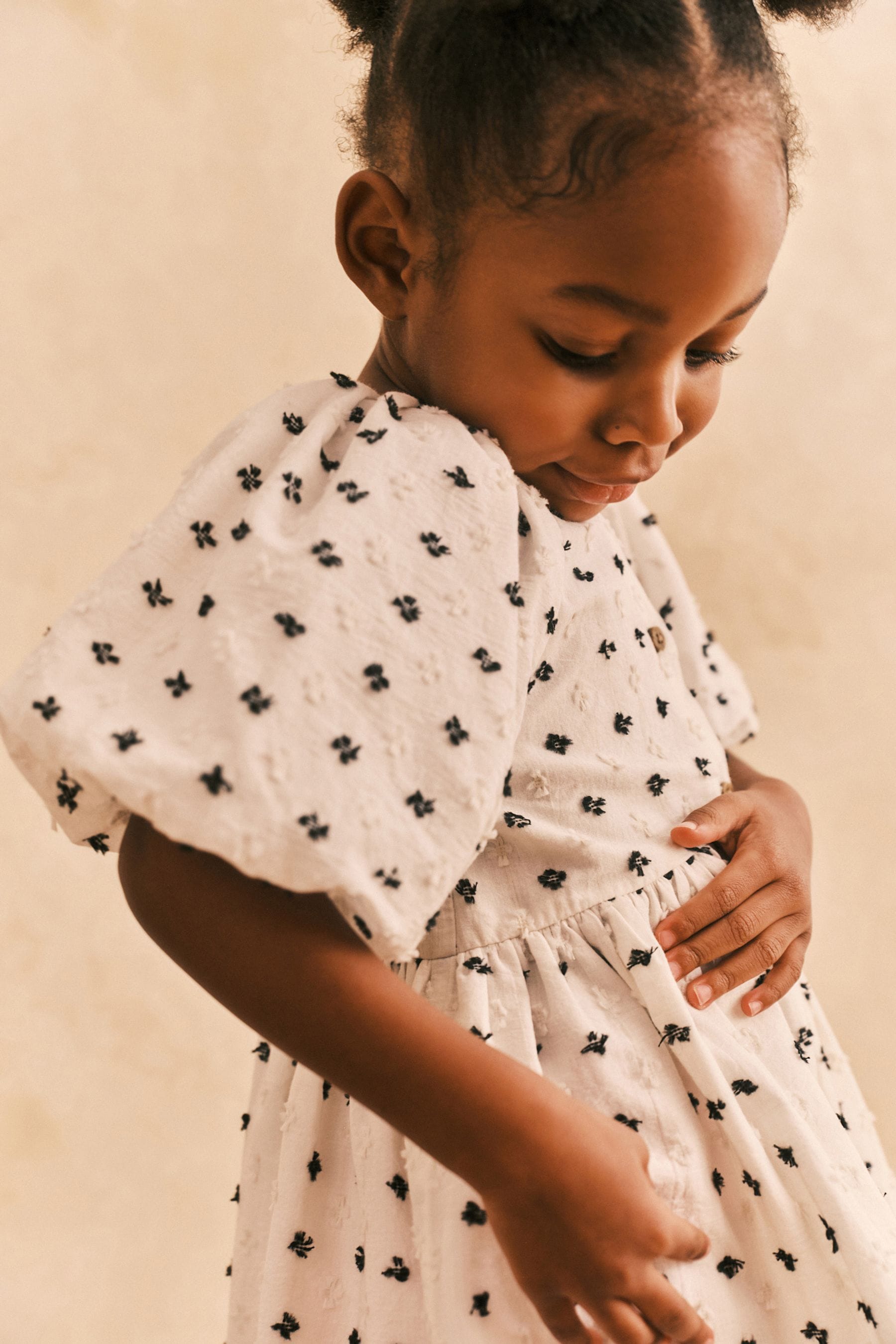 Black/Cream Textured Puff Sleeve Dress (3mths-8yrs)