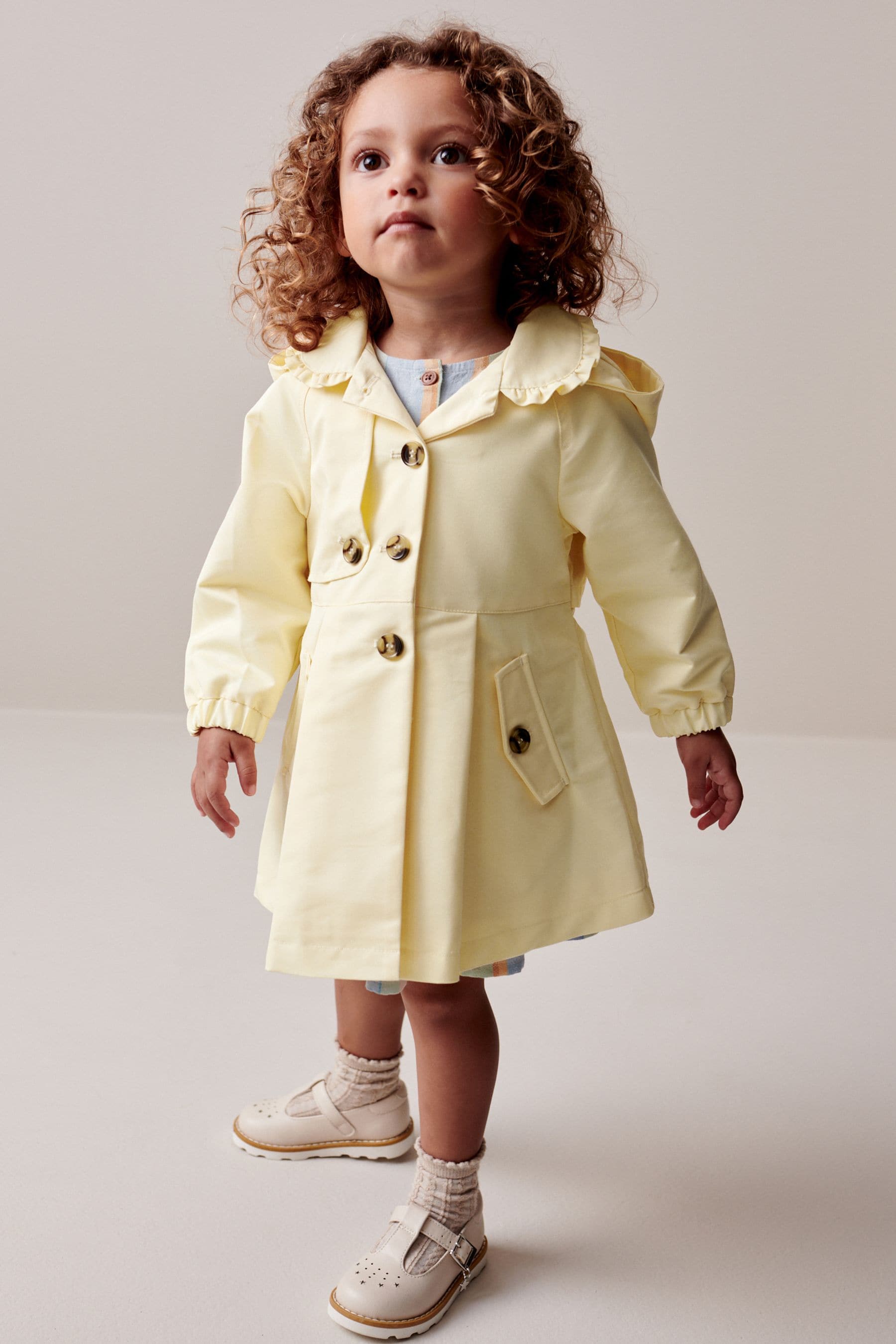 Yellow Shower Resitant Frill Collar Smart Cotton Jacket (3mths-7yrs)