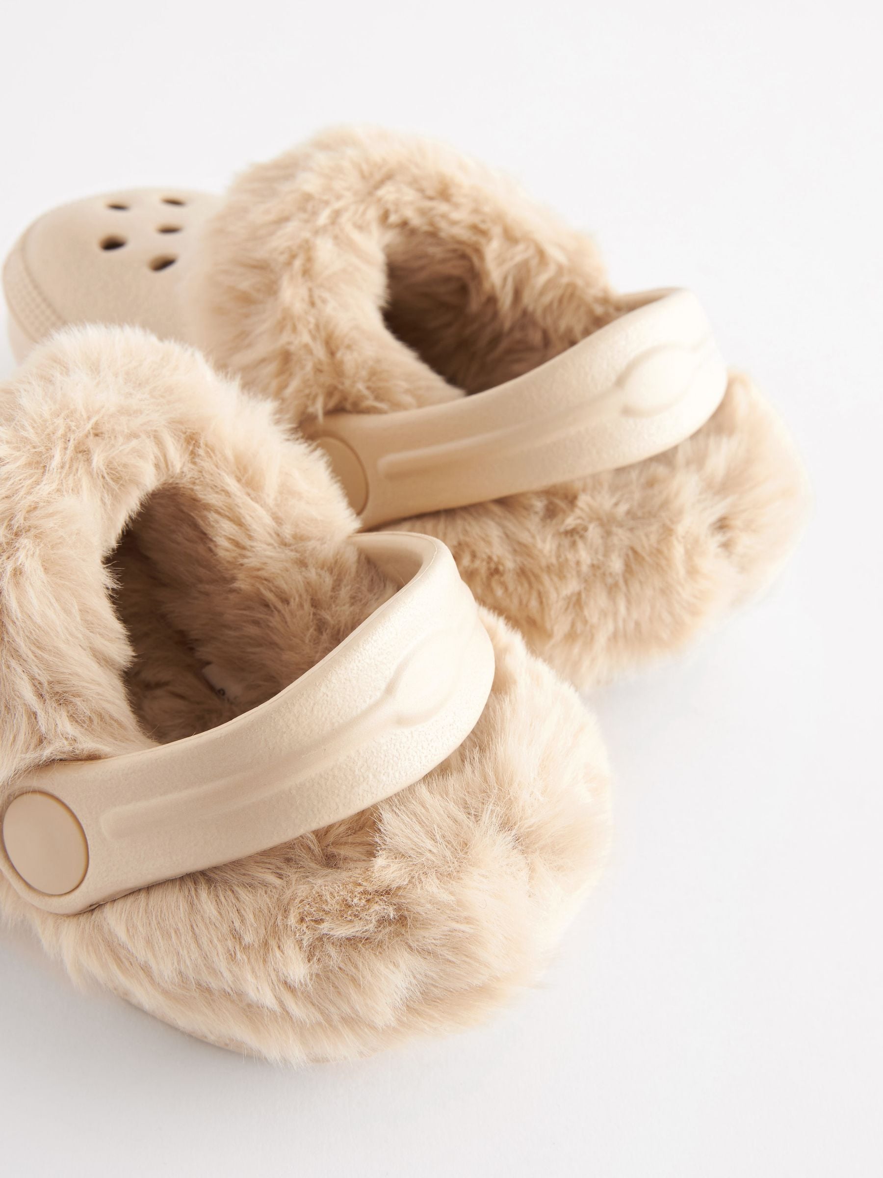 Neutral Beige Faux Fur Lined Clog Slippers