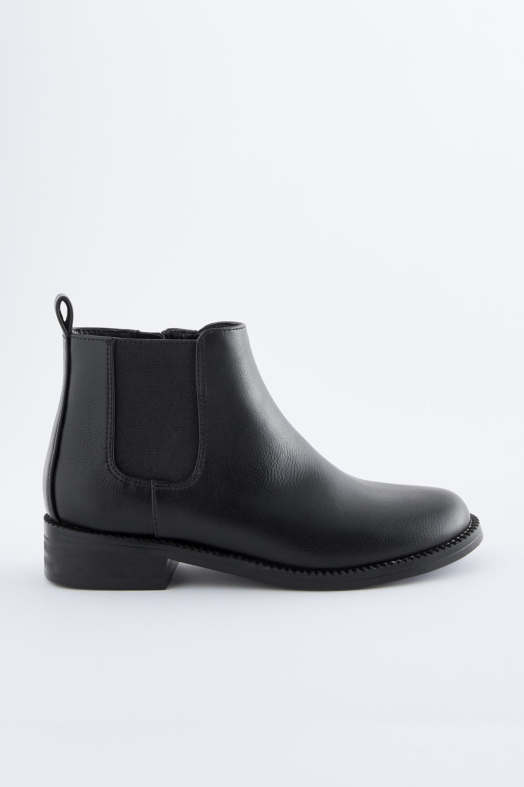 Black Standard Fit (F) Low Chelsea Boots