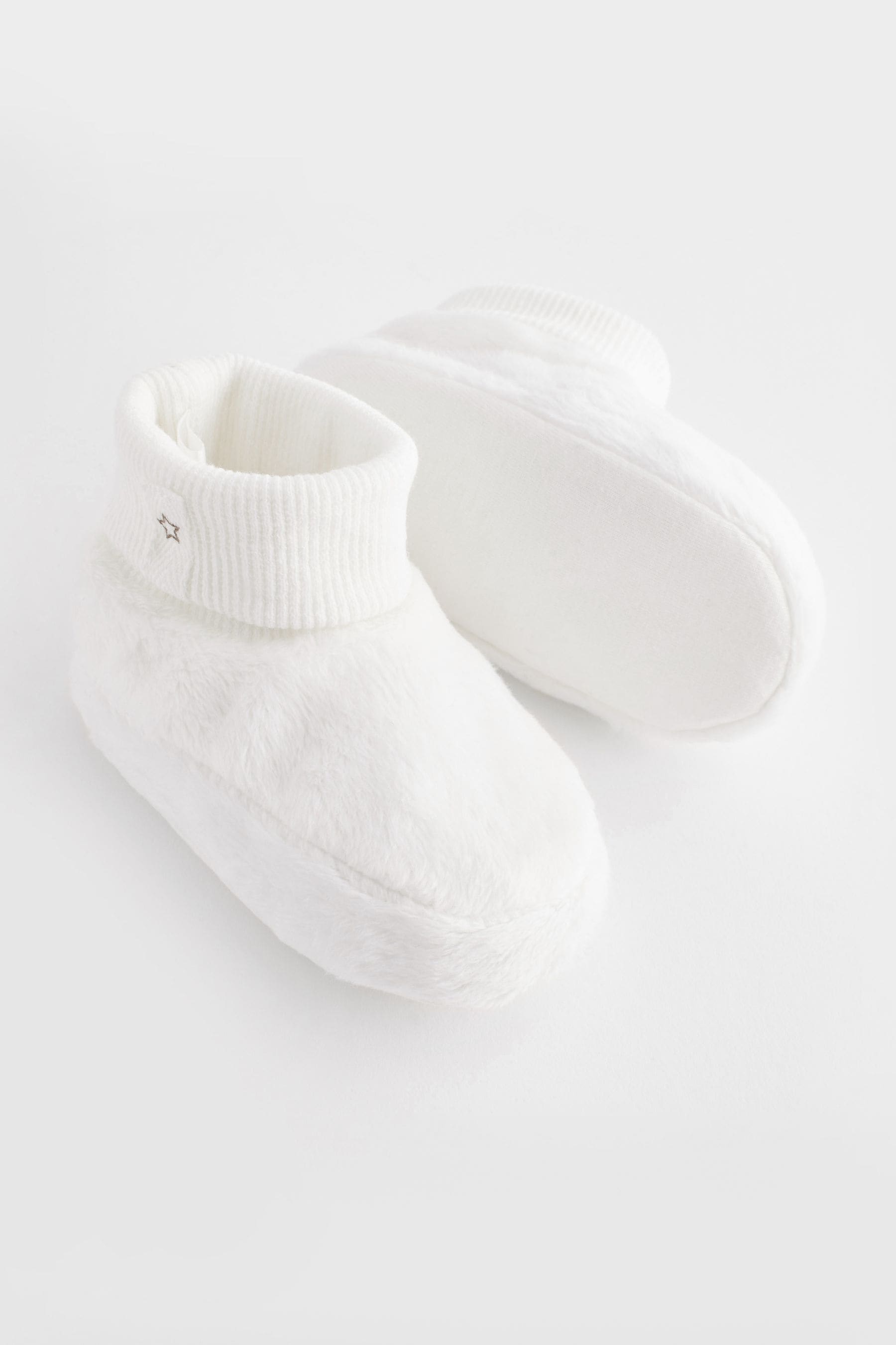 White Bootie Baby Shoes (0-18mths)