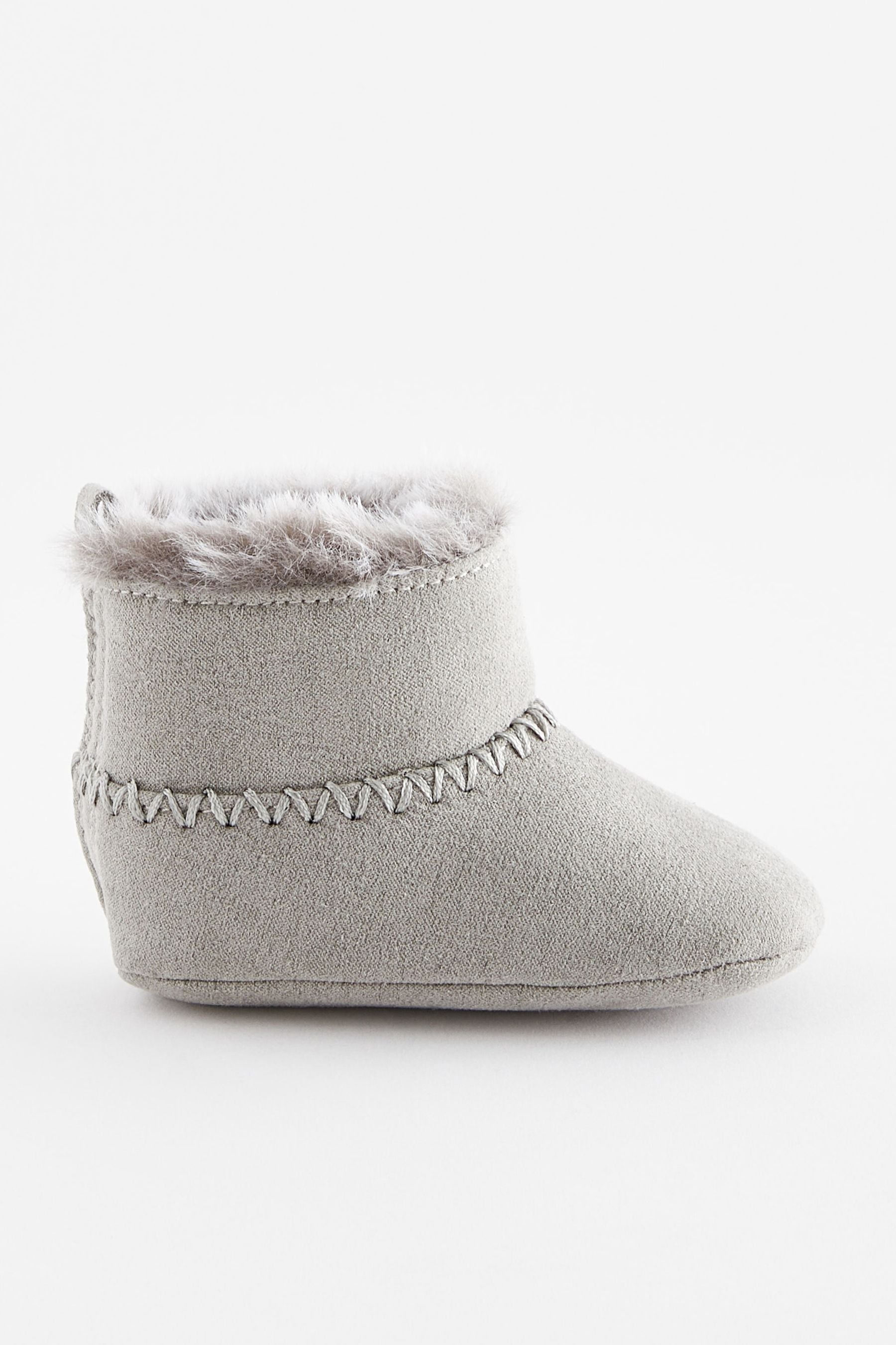 Grey Cosy Pull On Baby Boots (0-24mths)