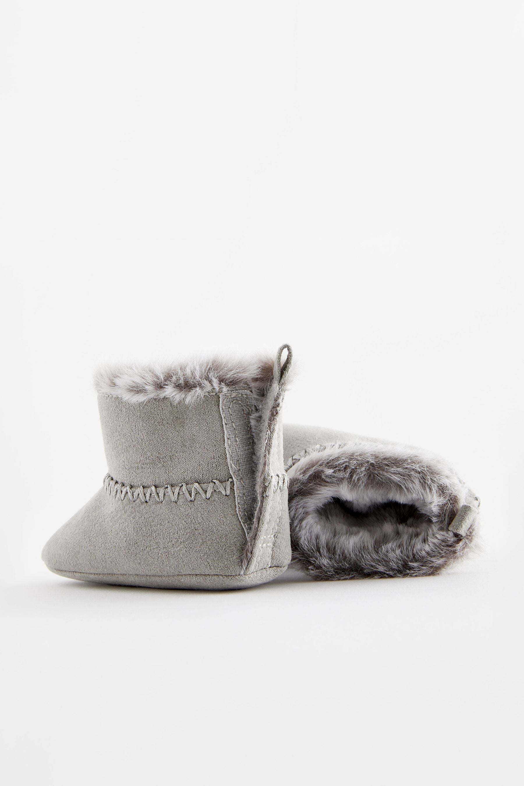 Grey Cosy Pull On Baby Boots (0-24mths)