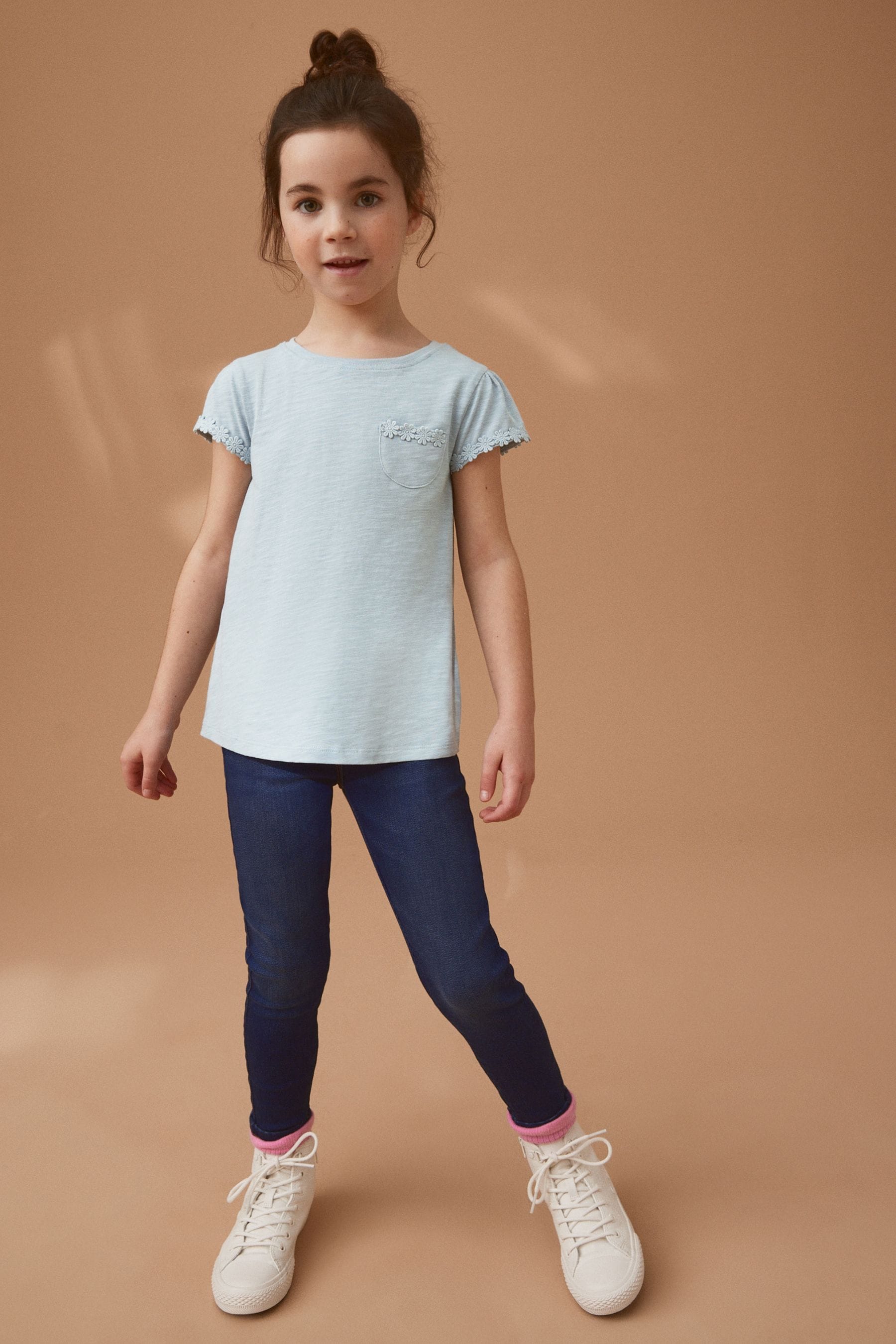 Blue Daisy Pocket T-Shirt (1.5-16yrs)