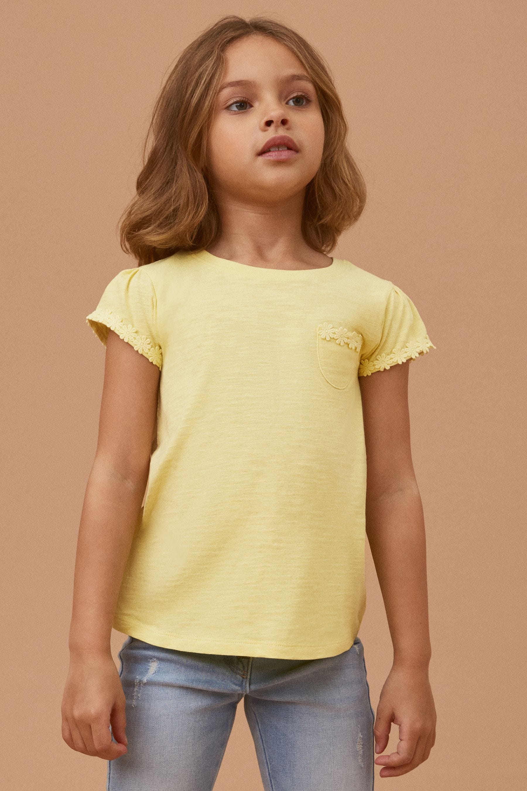 Yellow Daisy Pocket T-Shirt (1.5-16yrs)