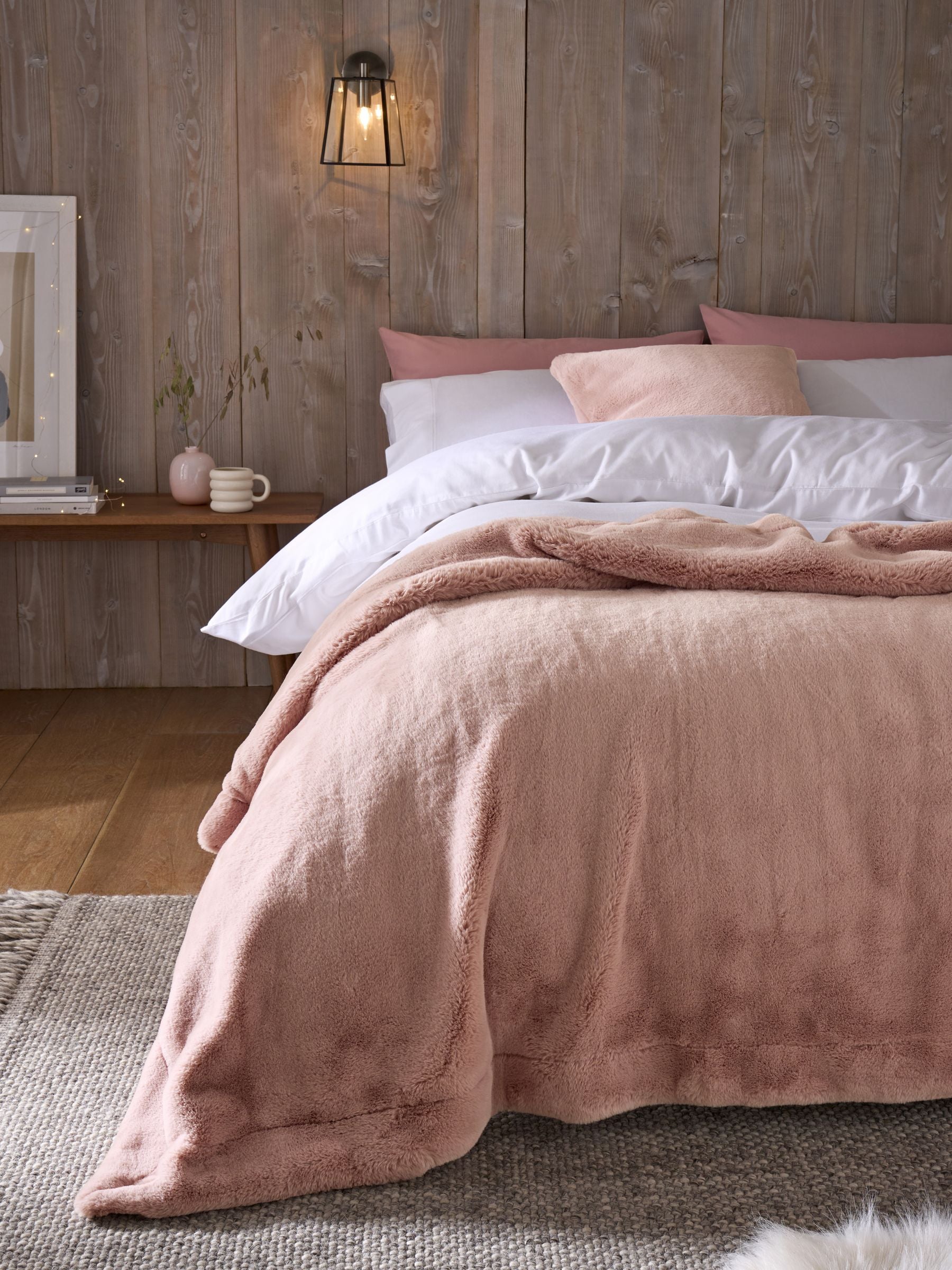 Pink Soft To Touch Plush Faux Fur Throw