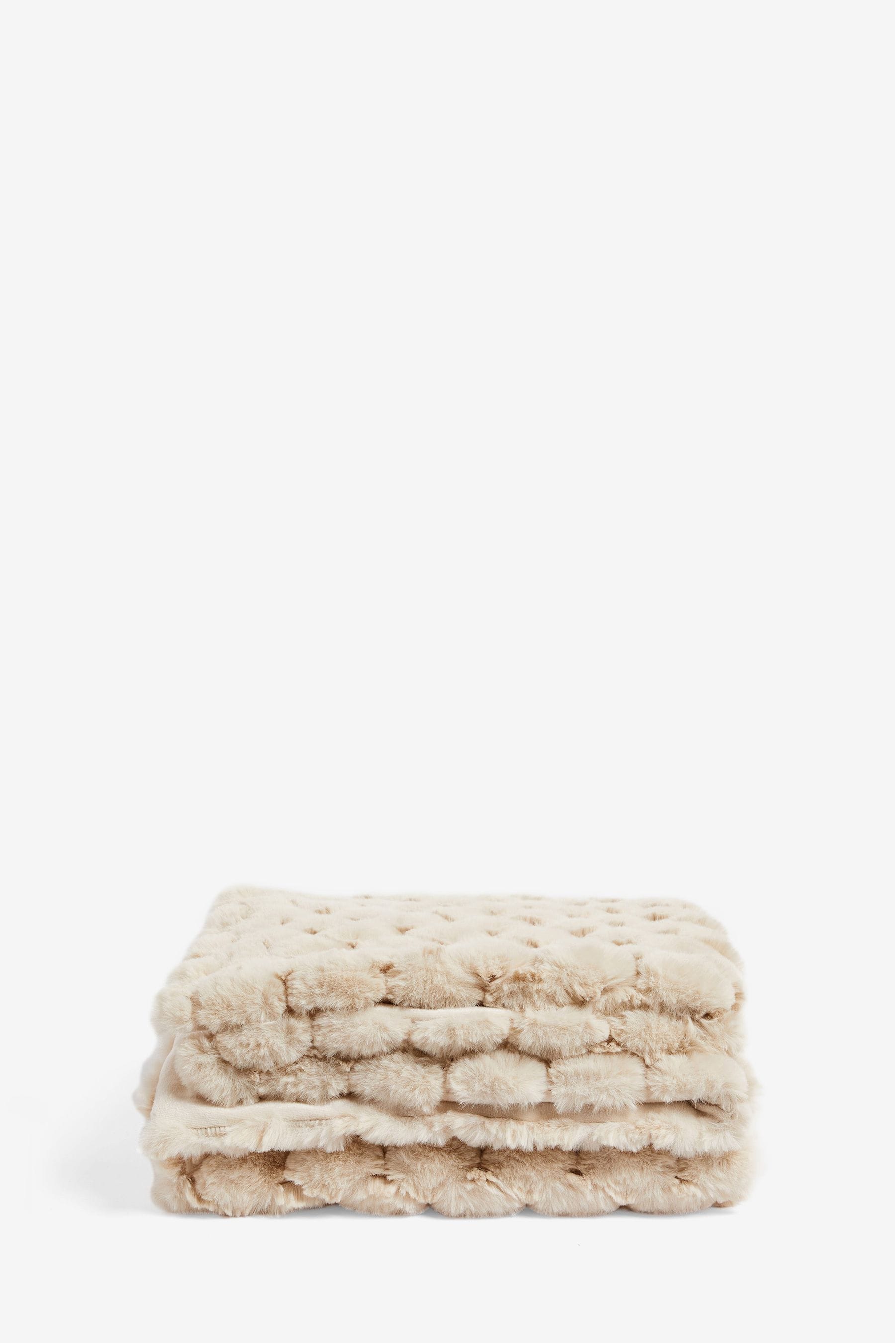 Ivory Natural Luna Scalloped Plush Faux Fur Throw