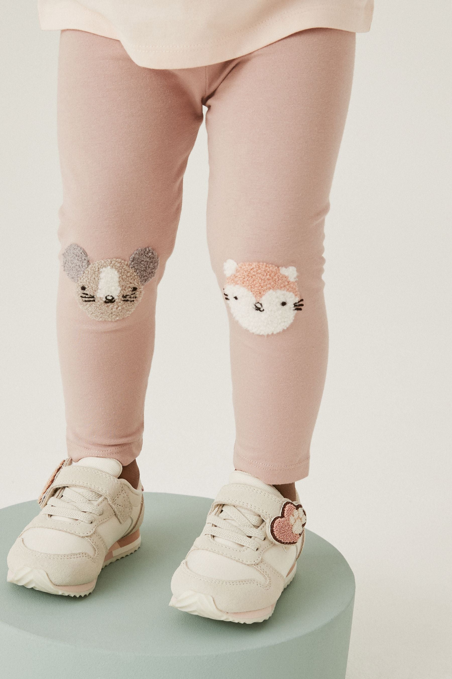 Pale Pink Cat Embroidered Leggings (3mths-7yrs)