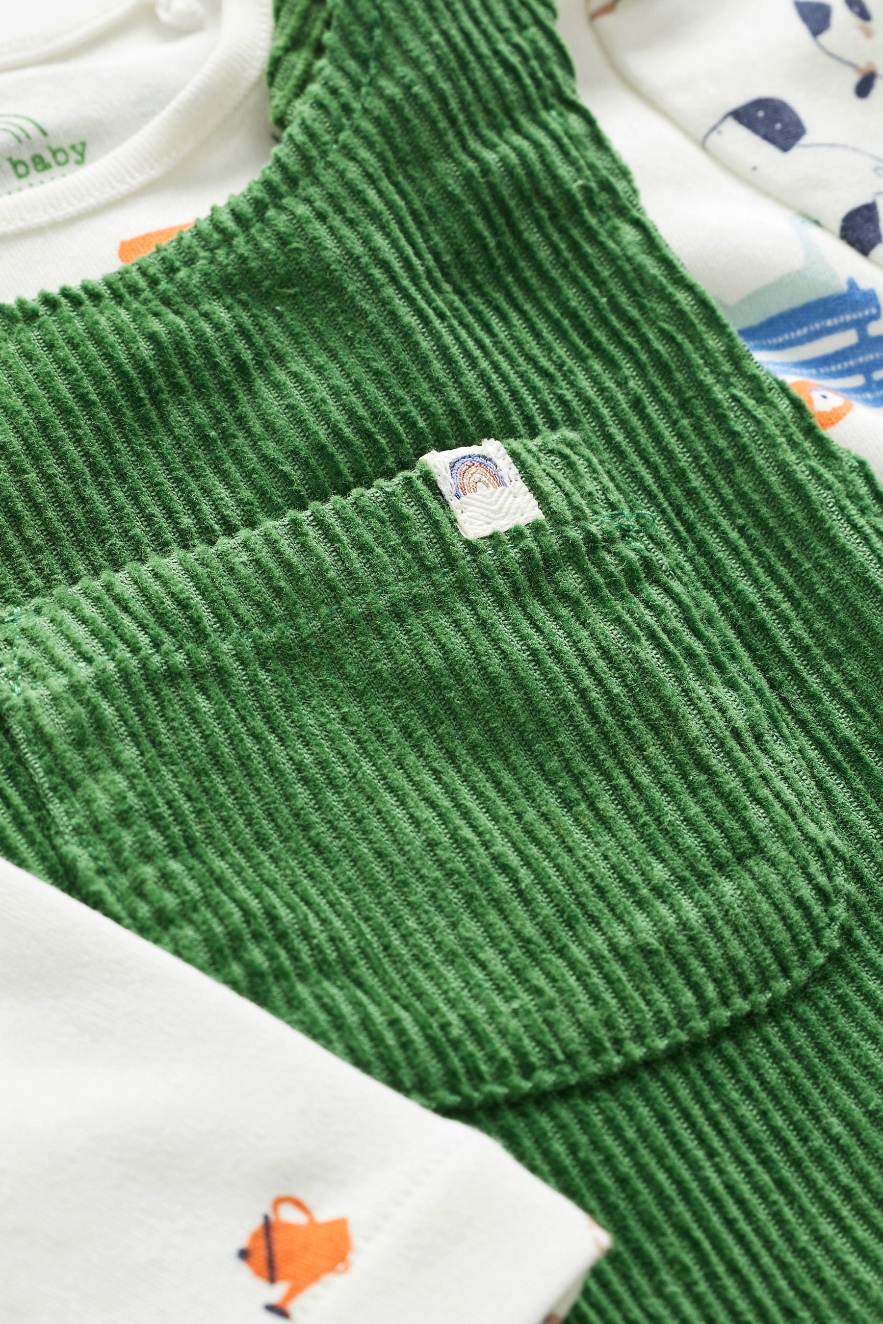 Green Baby Appliqu?© Corduroy Dungarees And Jersey Bodysuit Set (0mths-2yrs)