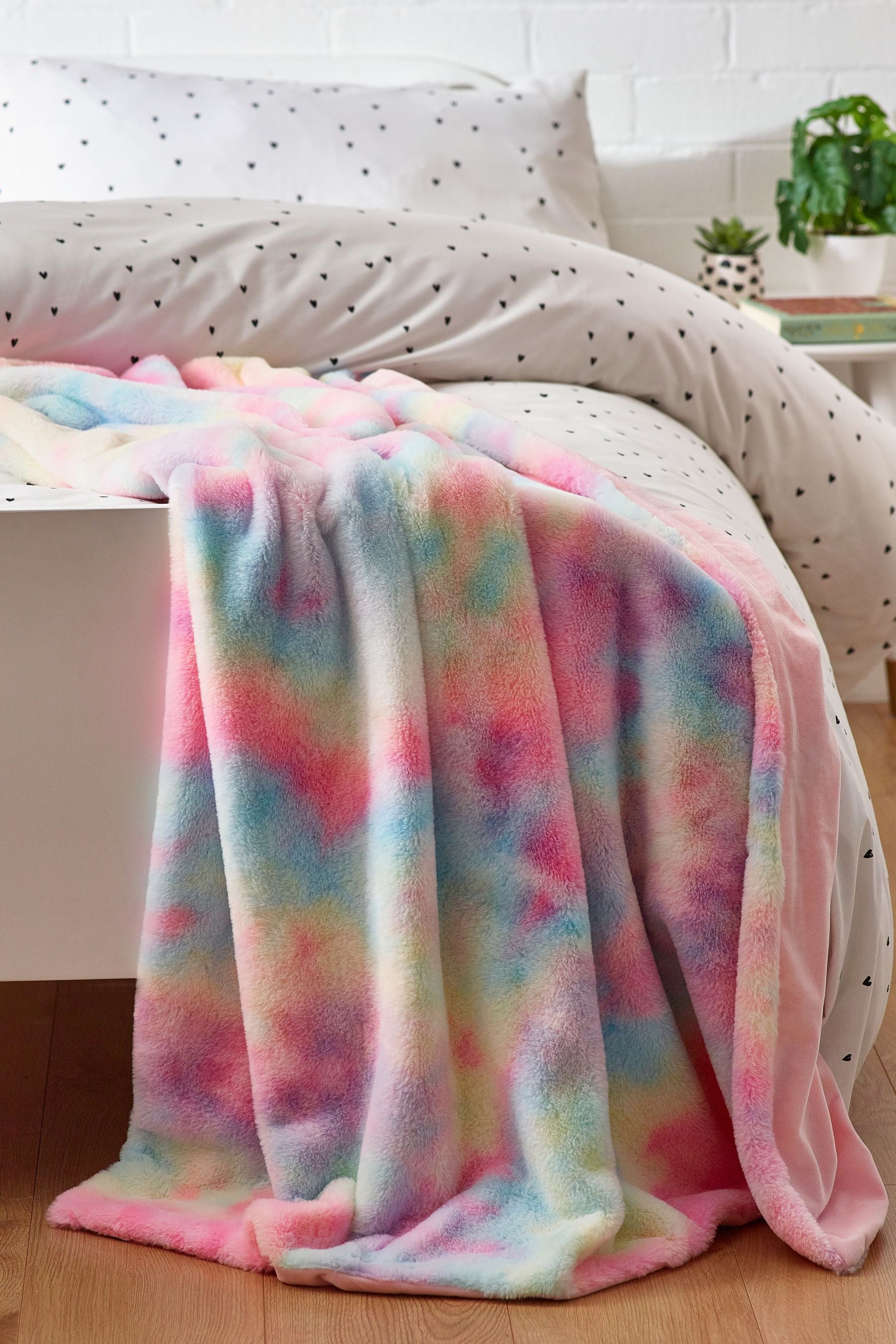 Multi Rainbow Ombre Rainbow Ombre Faux Fur Throw