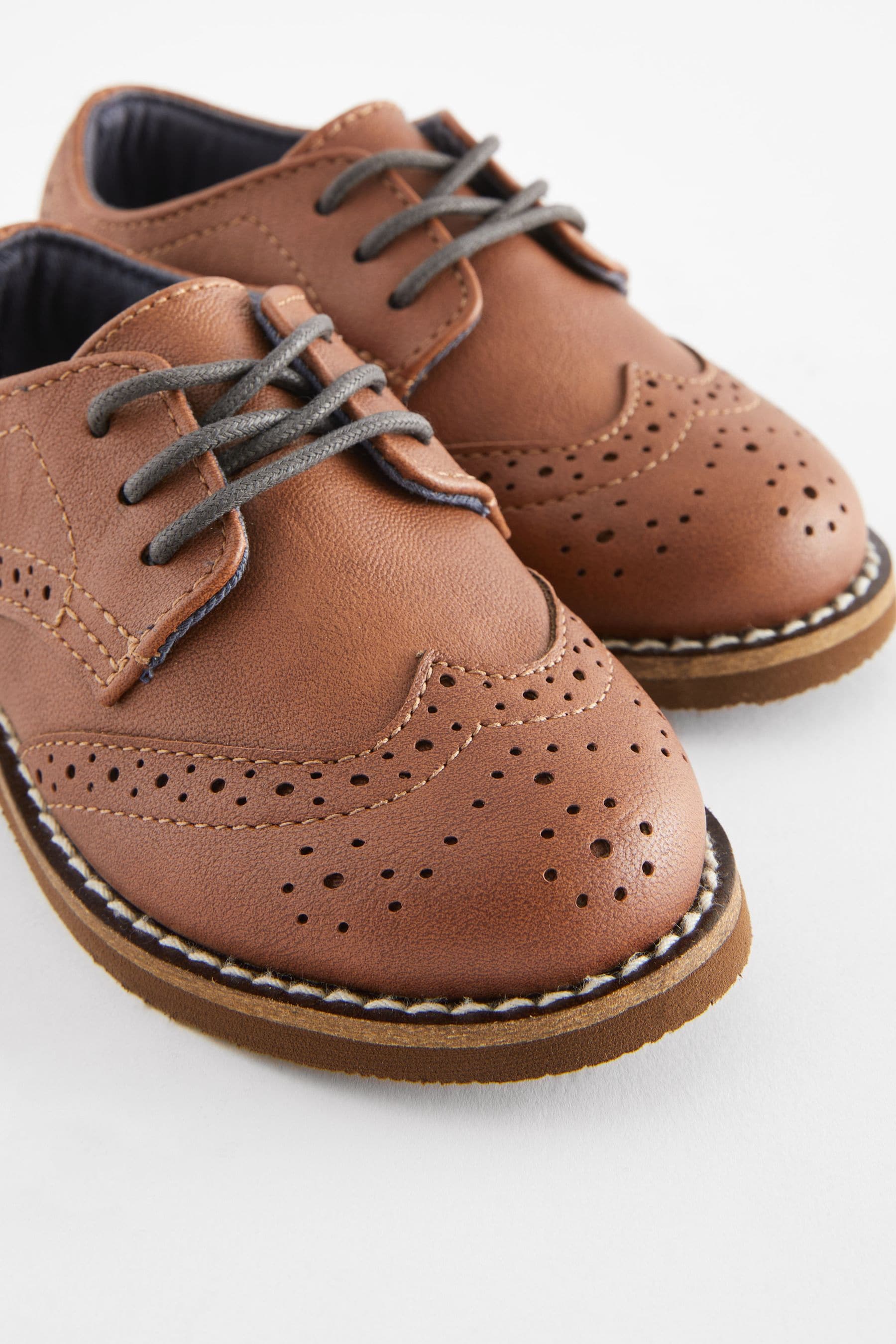 Tan Brown Smart Brogue Shoes