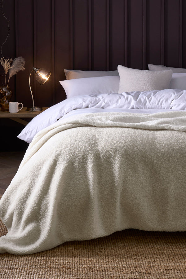 Ivory Oslo Teddy Borg Fleece Throw