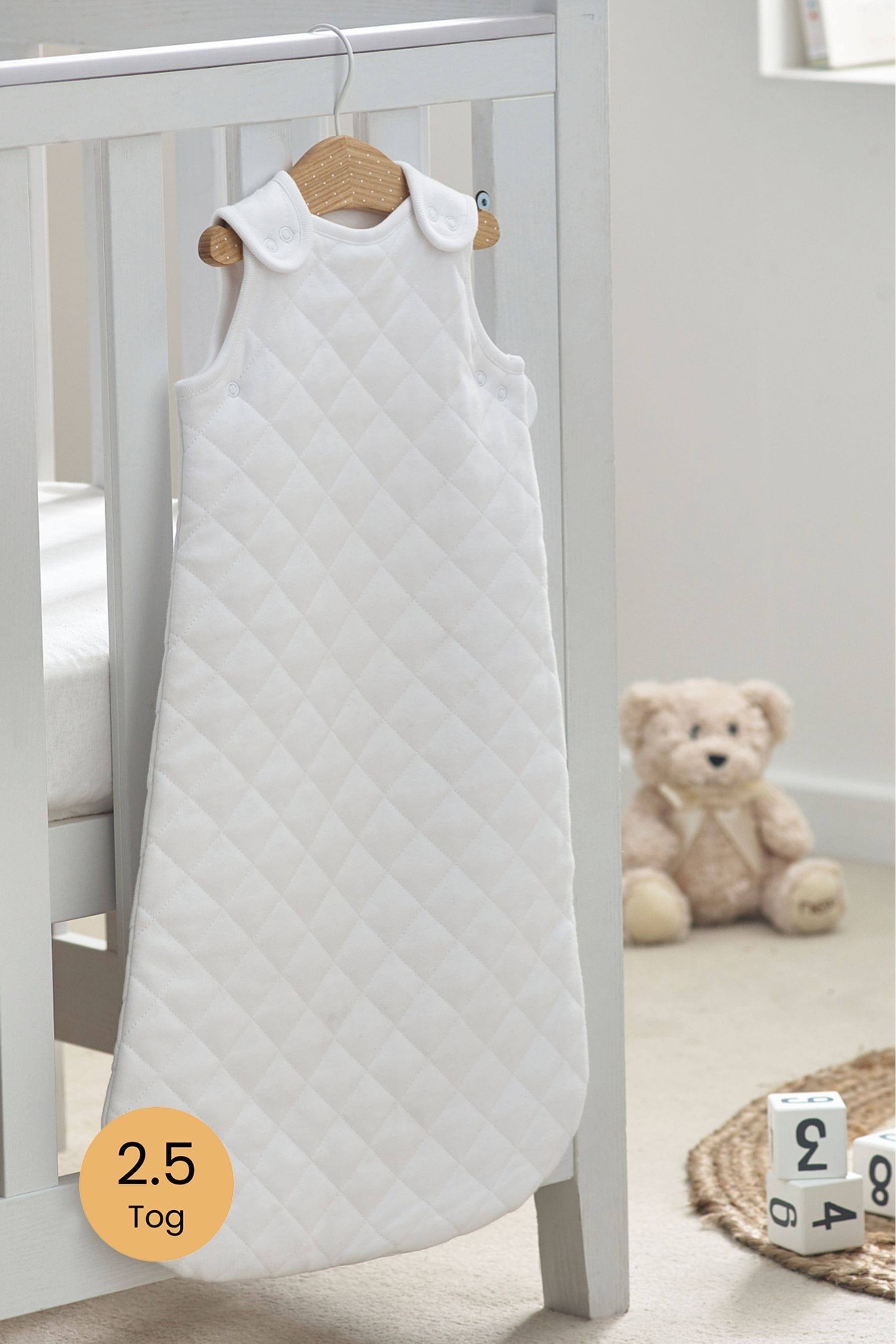 White Quilted 2.5 Tog Baby 100% Cotton Sleep Bag