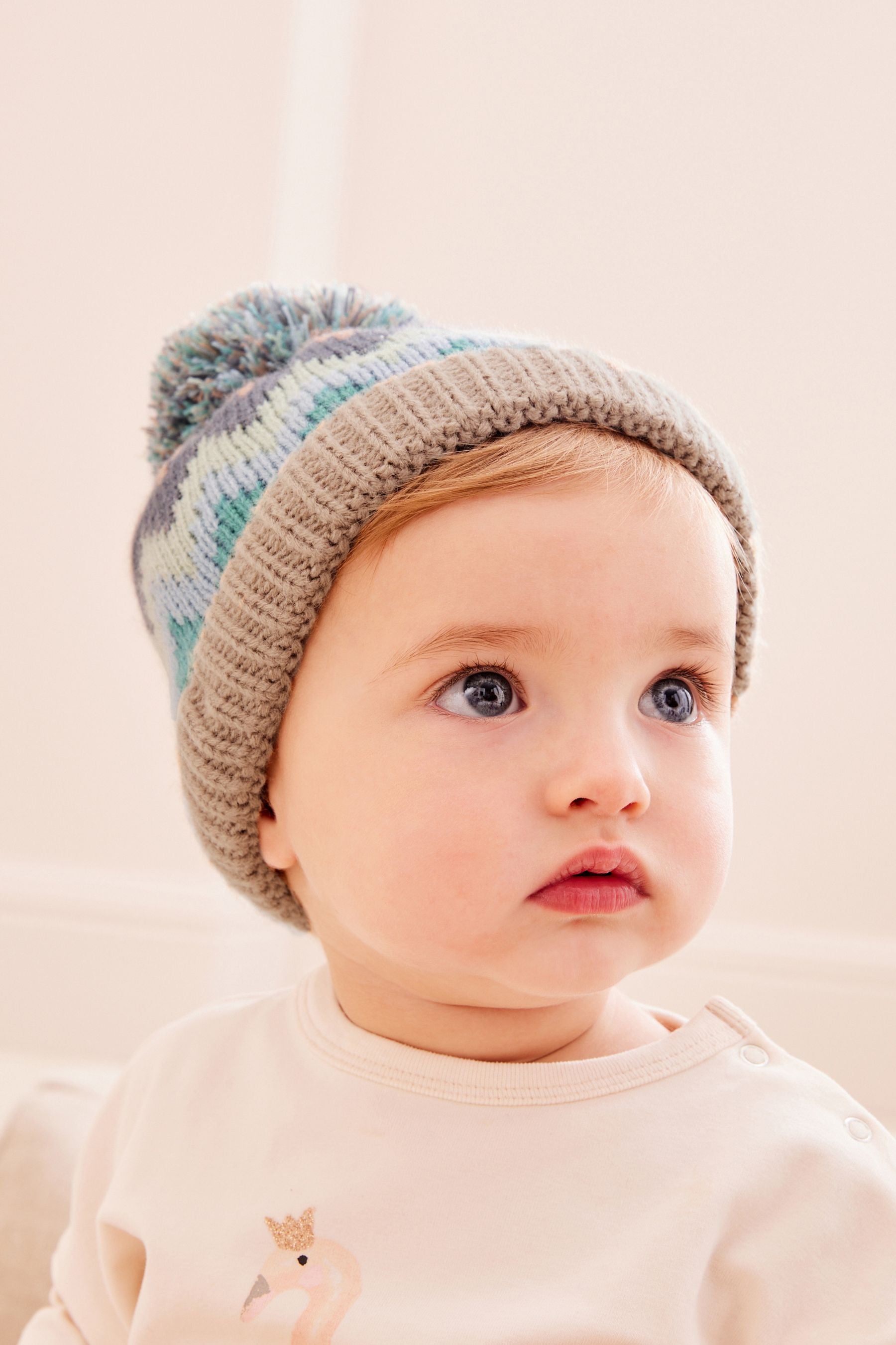 Neutral Green Baby Knitted Pom Hat (0mths-2yrs)