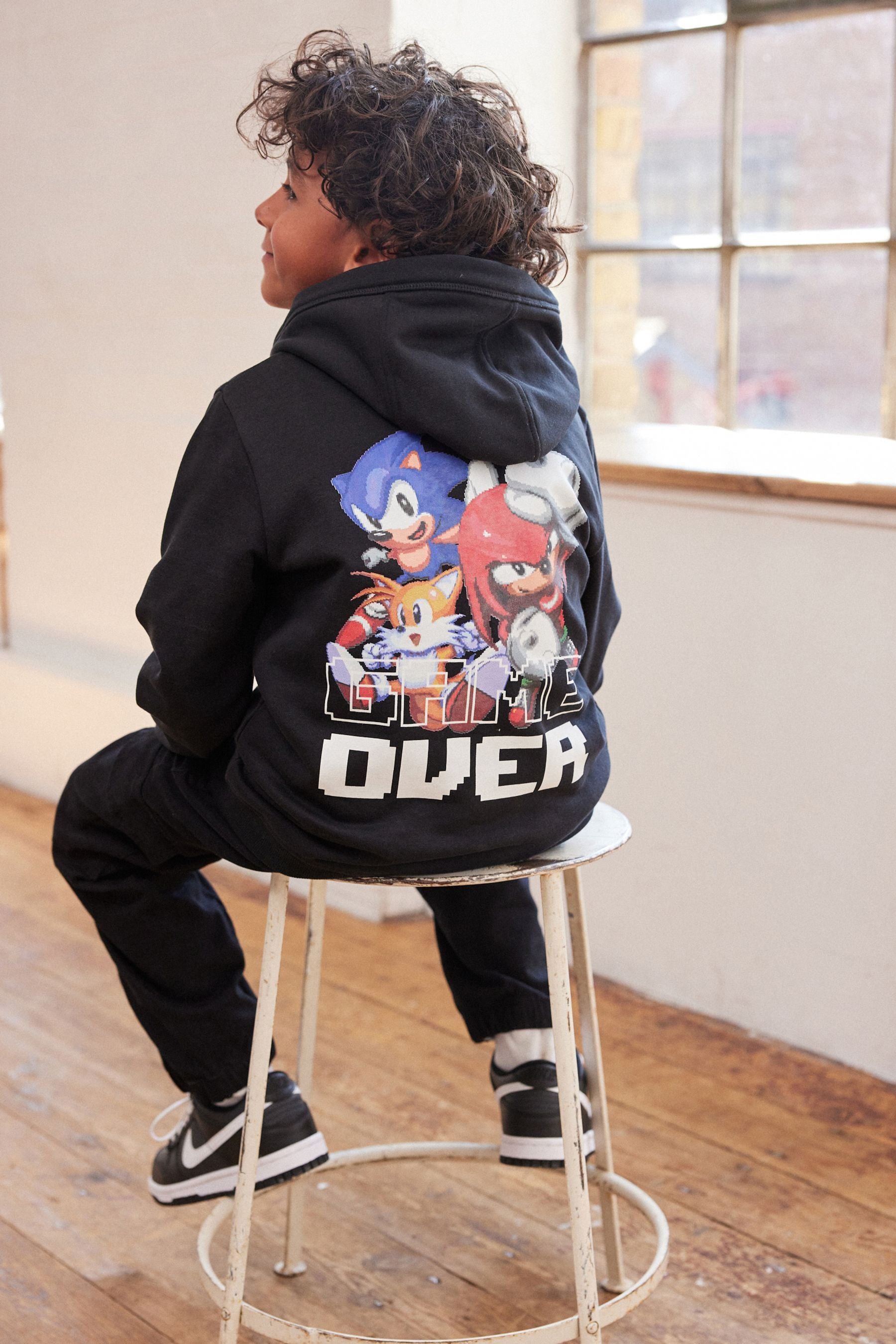 Black Sonic The Hedgehog Sonic License Hoodie (3-16yrs)