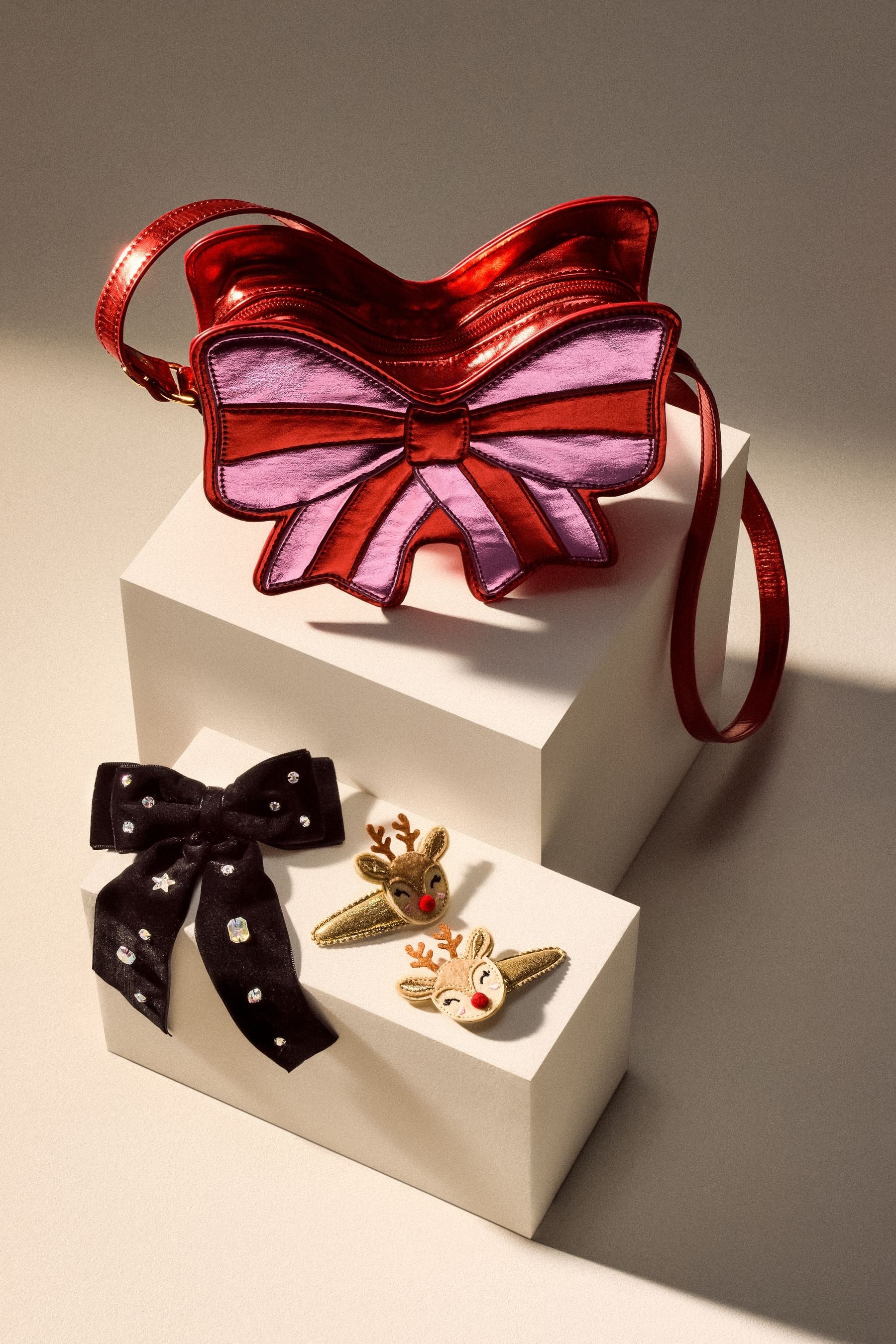 Red/Pink Metallic Bow Cross-Body Bag