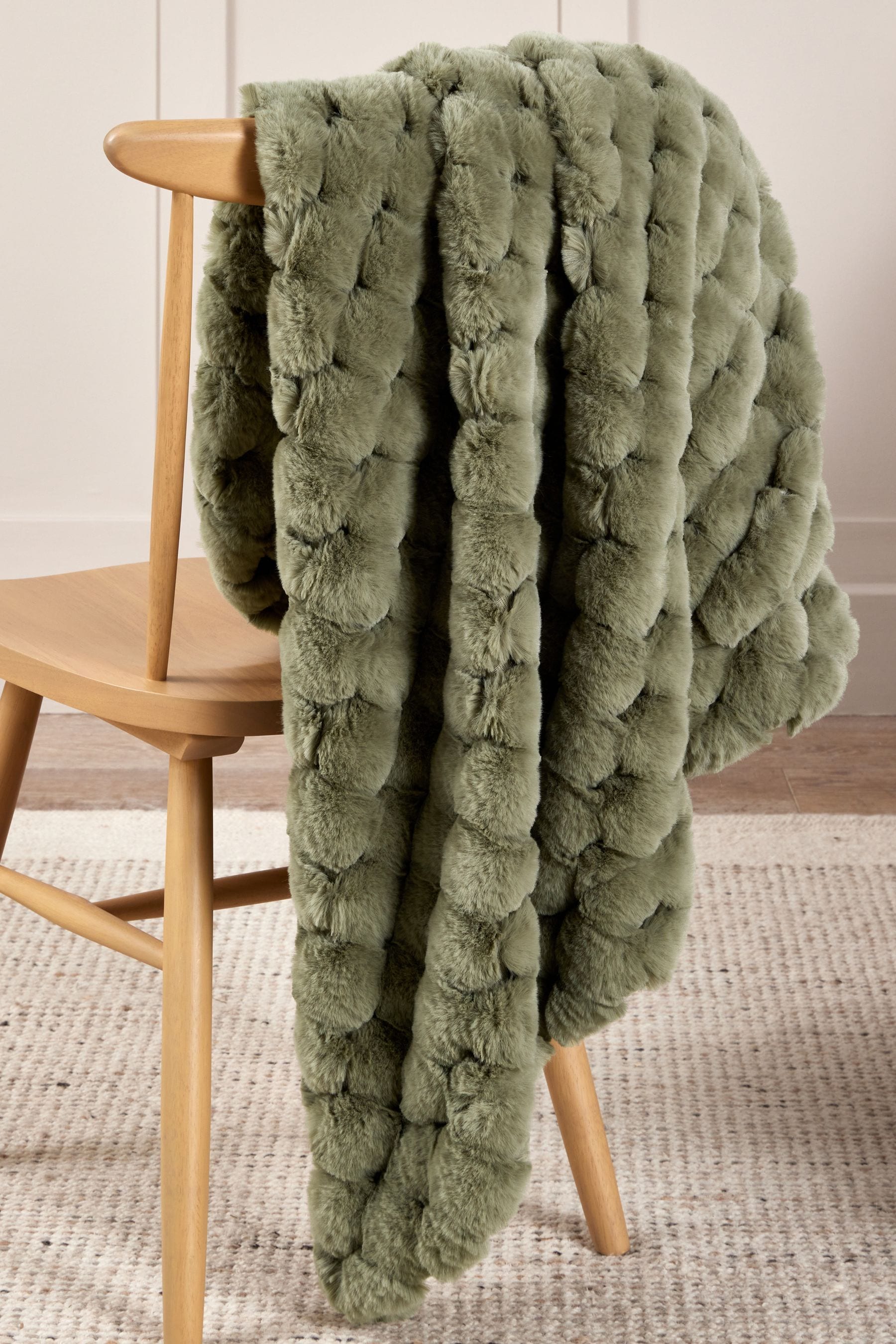 Sage Green Luna Scalloped Plush Faux Fur Throw