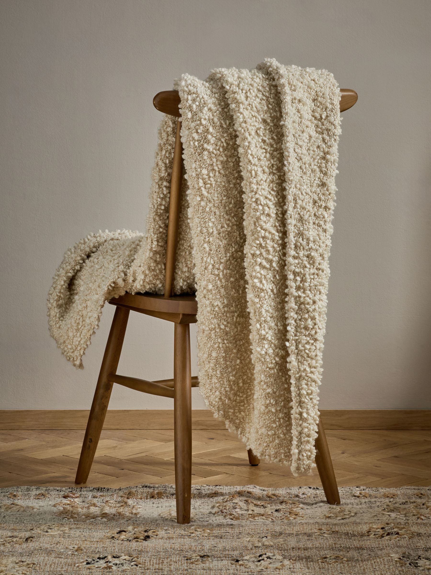 Ivory Cosy Texture Throw