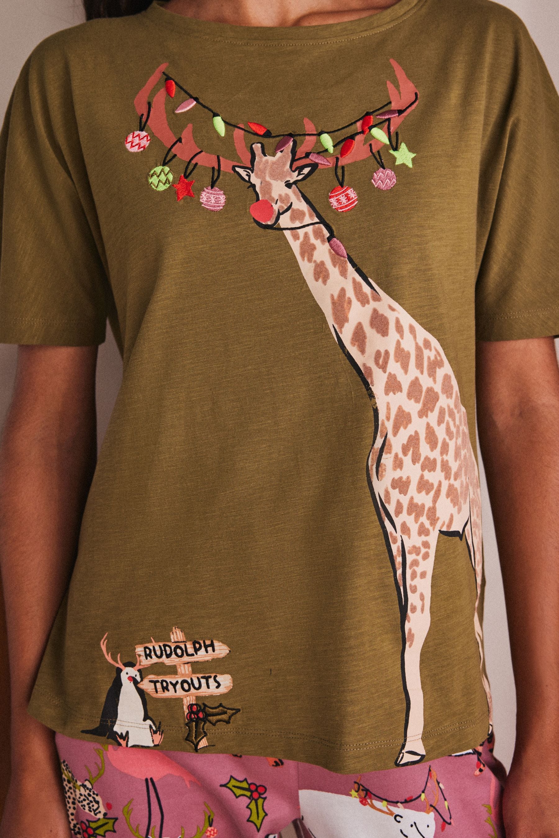 Green Giraffe 100% Cotton Short Sleeve Pyjamas