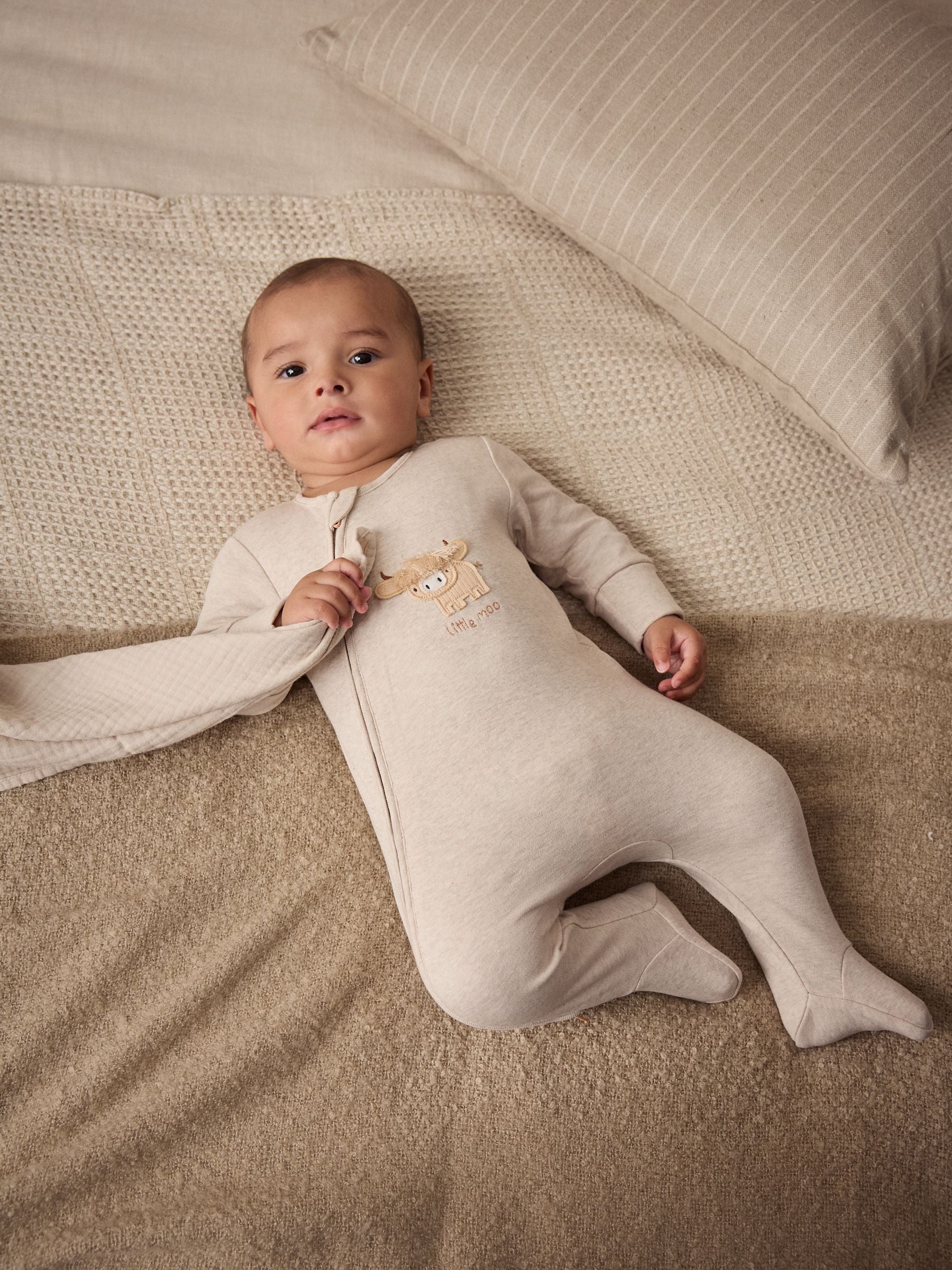 Neutral Hamish Baby 100% Cotton Sleepsuits 3 Pack (0mths-2yrs)