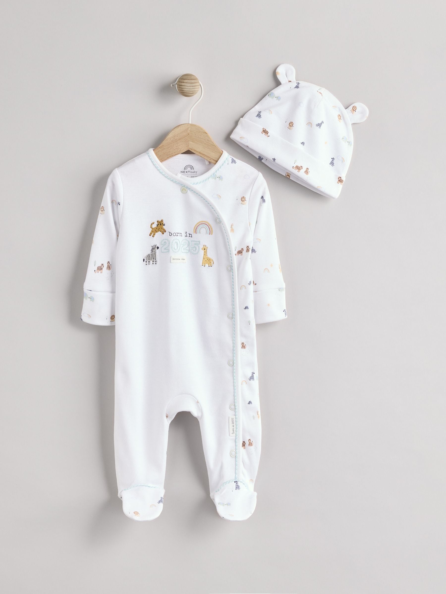 White Baby Born in 2025 100% Cotton Sleepsuit and Hat Set (0-9mths)