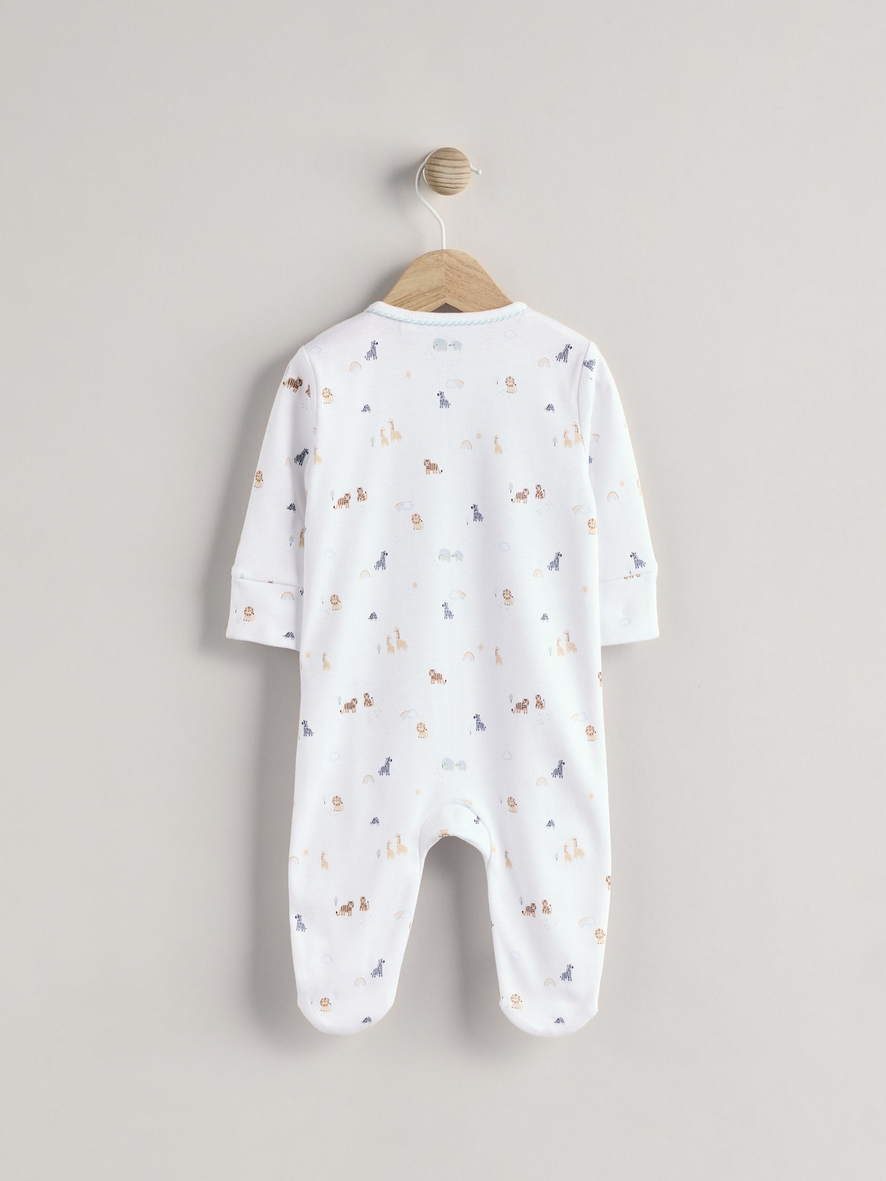 White Baby Born in 2025 100% Cotton Sleepsuit and Hat Set (0-9mths)