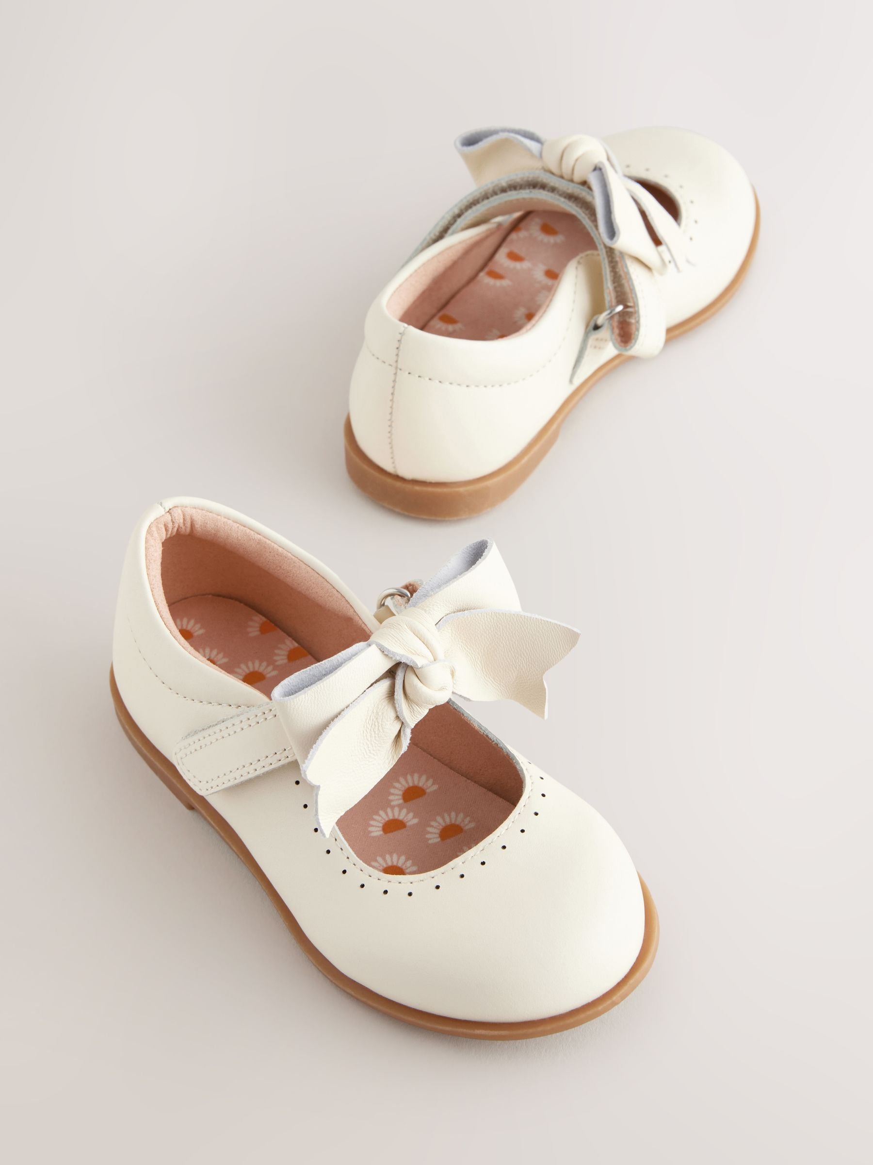 White Bow Leather Touch Fastening Shoes