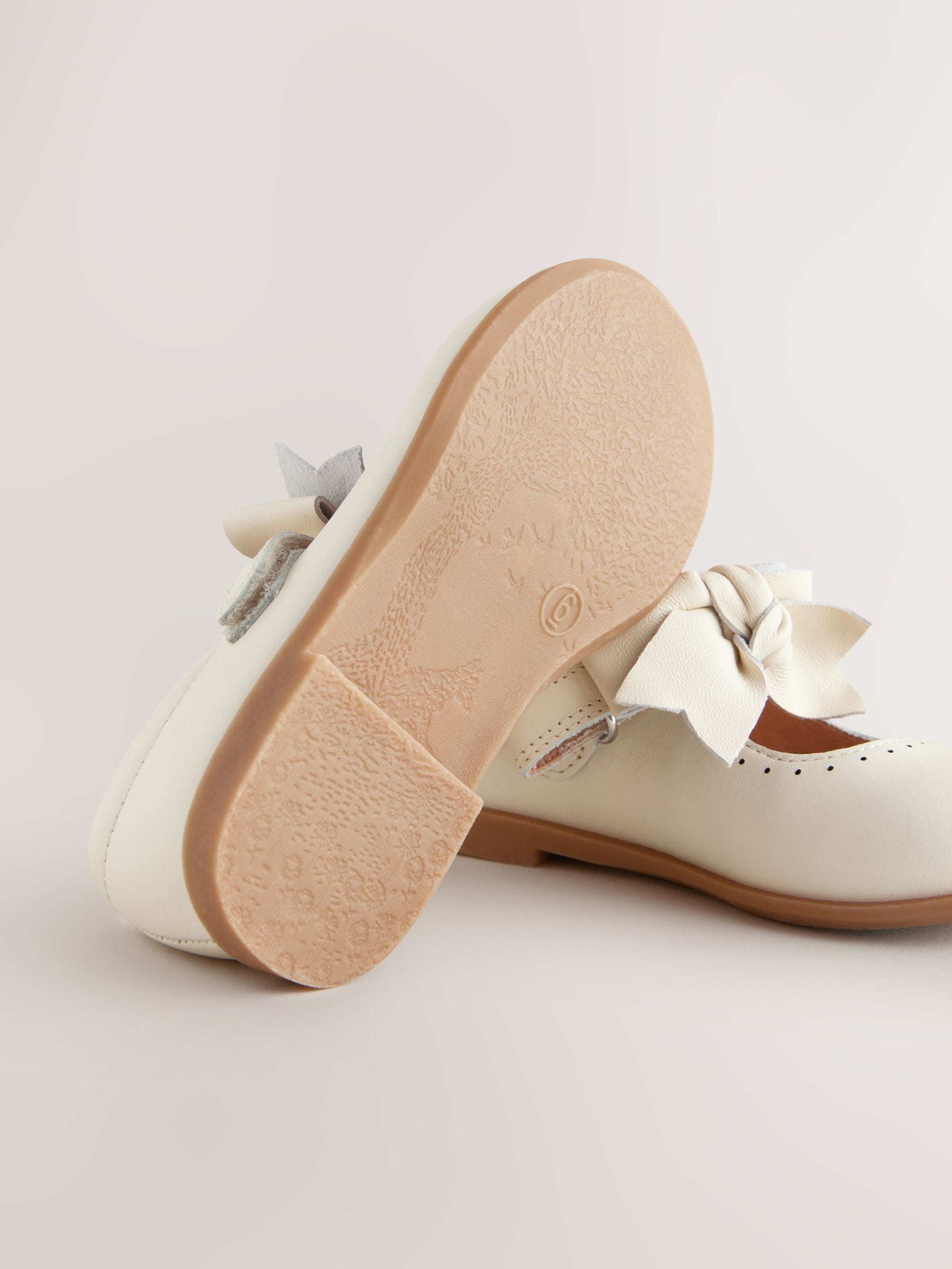 White Bow Leather Touch Fastening Shoes