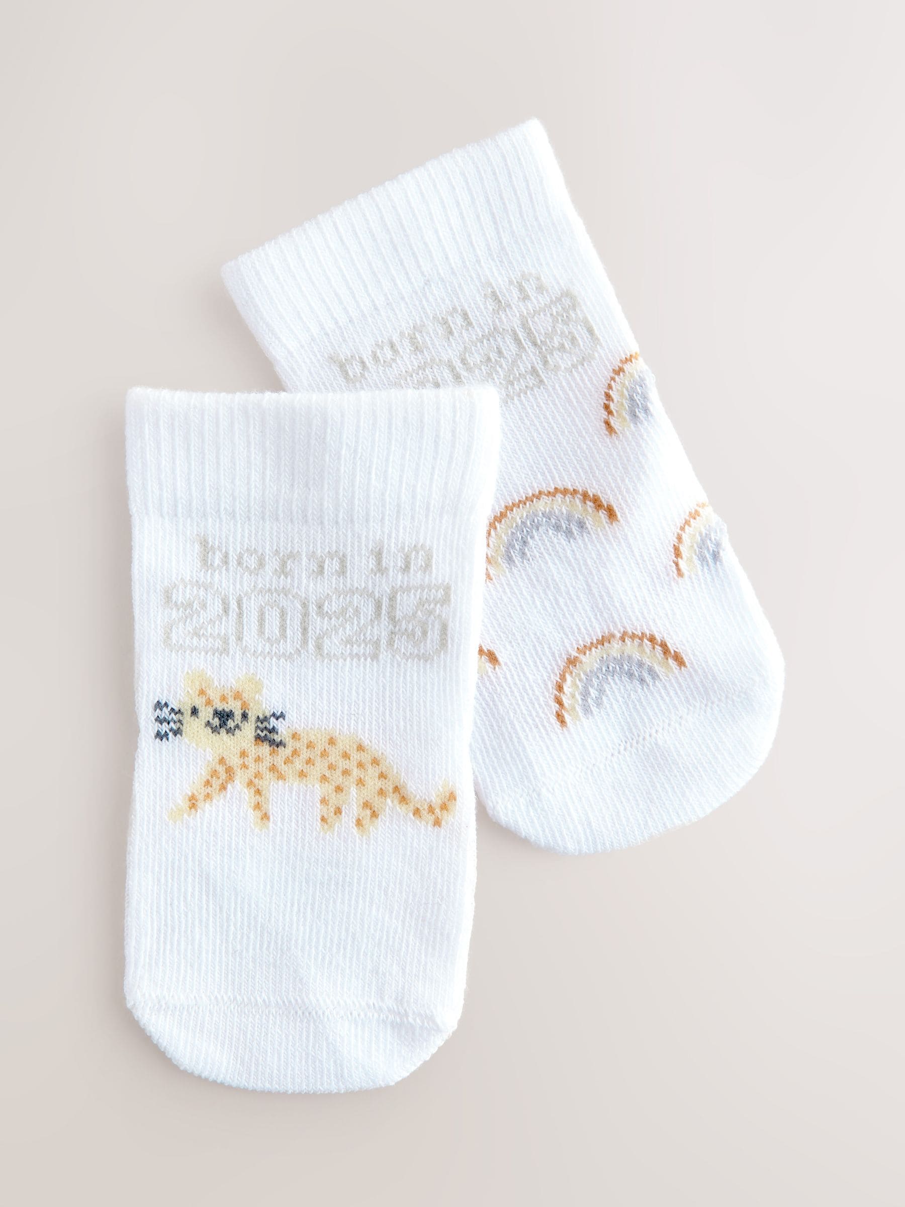 White Born In Baby Socks 2 Pack (0mths-2yrs)