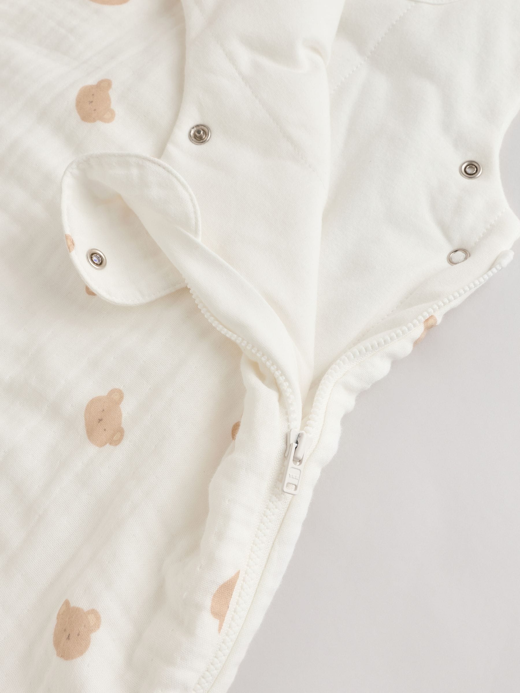 White Muslin Bear 2.5 Tog Baby 100% Cotton Sleep Bag